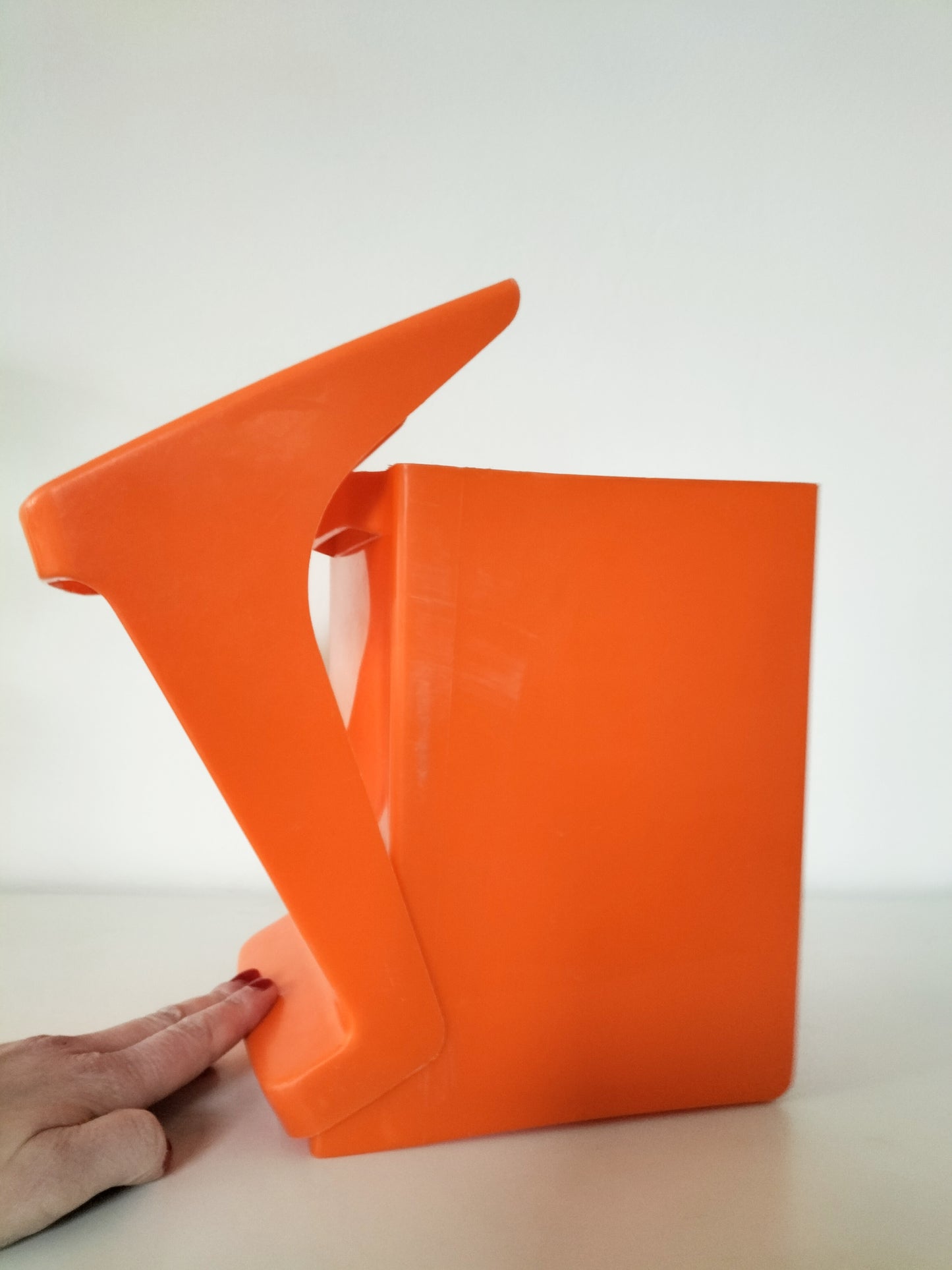 Petite poubelle en plastique