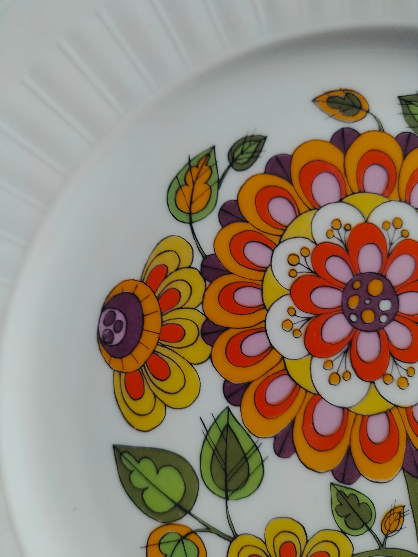 4 assiettes à dessert Bavaria (3 sets de 4 dispos)
