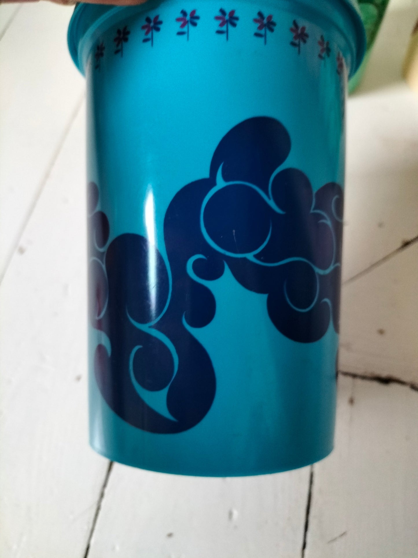 Boîte en plastique Yoplait vintage au choix
