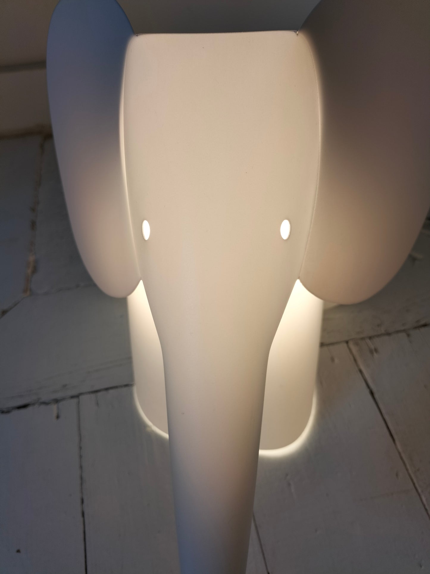 Lampe de table éléphant Victoria Italy
