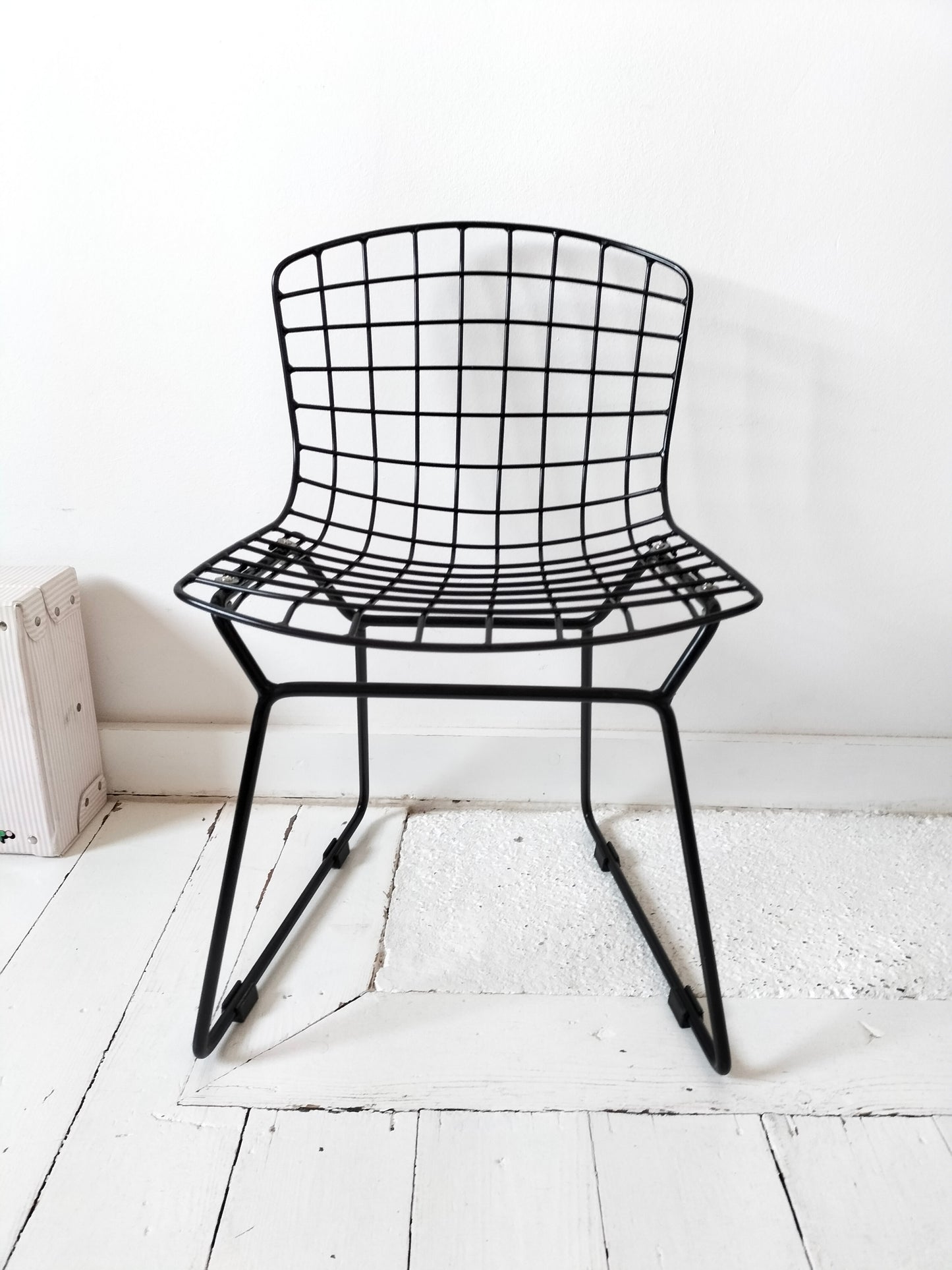 Chaise enfant années 2000 inspi Harry Bertoia pour Knoll