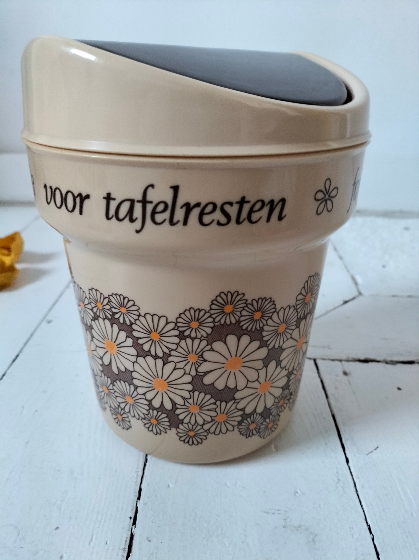 Petite poubelle Buchsteiner