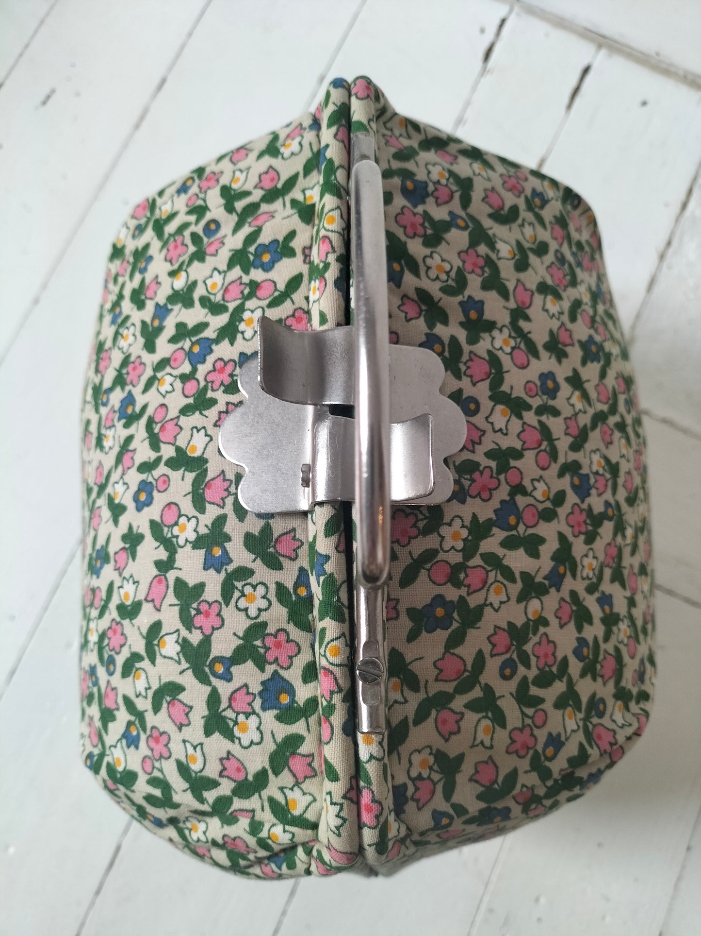 Valisette/ couvre-théière