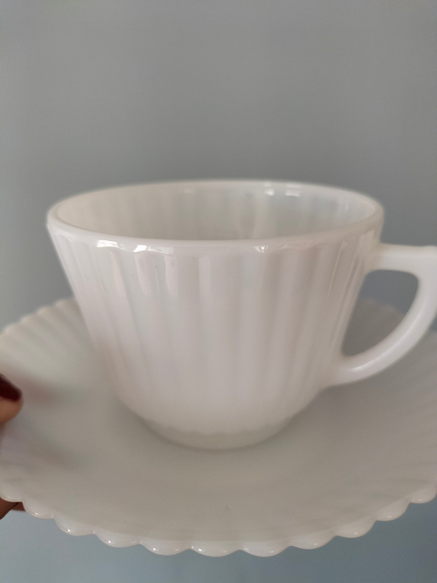 Ensemble de 4 tasses + sous-tasses MacBeth-Evans Petalware USA
