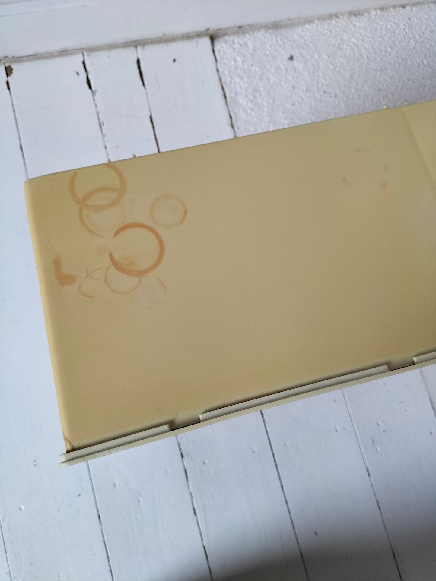 Petite armoire murale made in Holland
