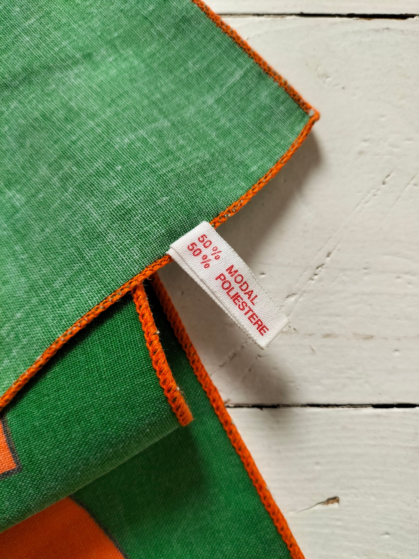 Petite nappe carrée