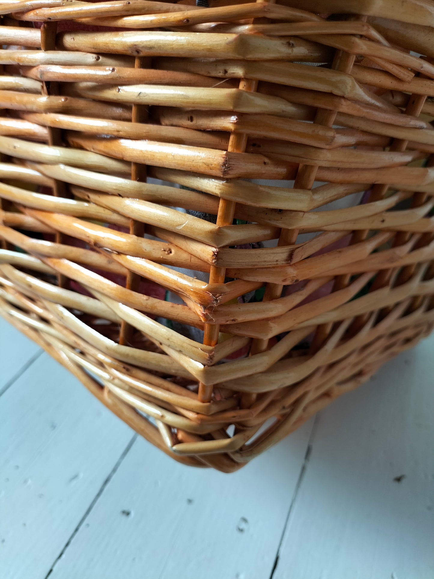 Panier en osier et tissu