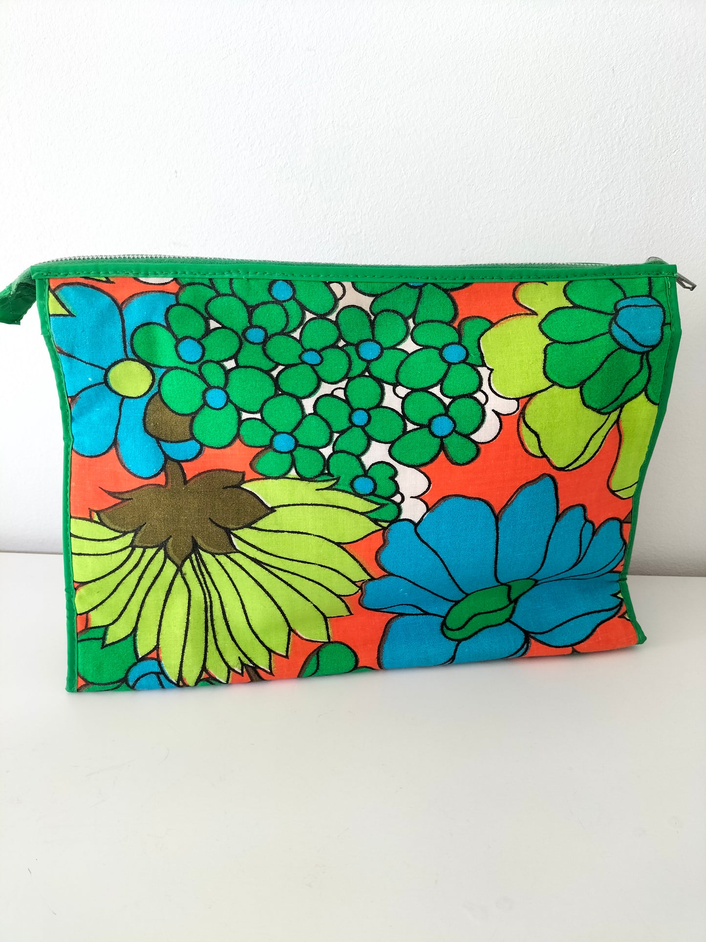Grande trousse de toilette en tissu