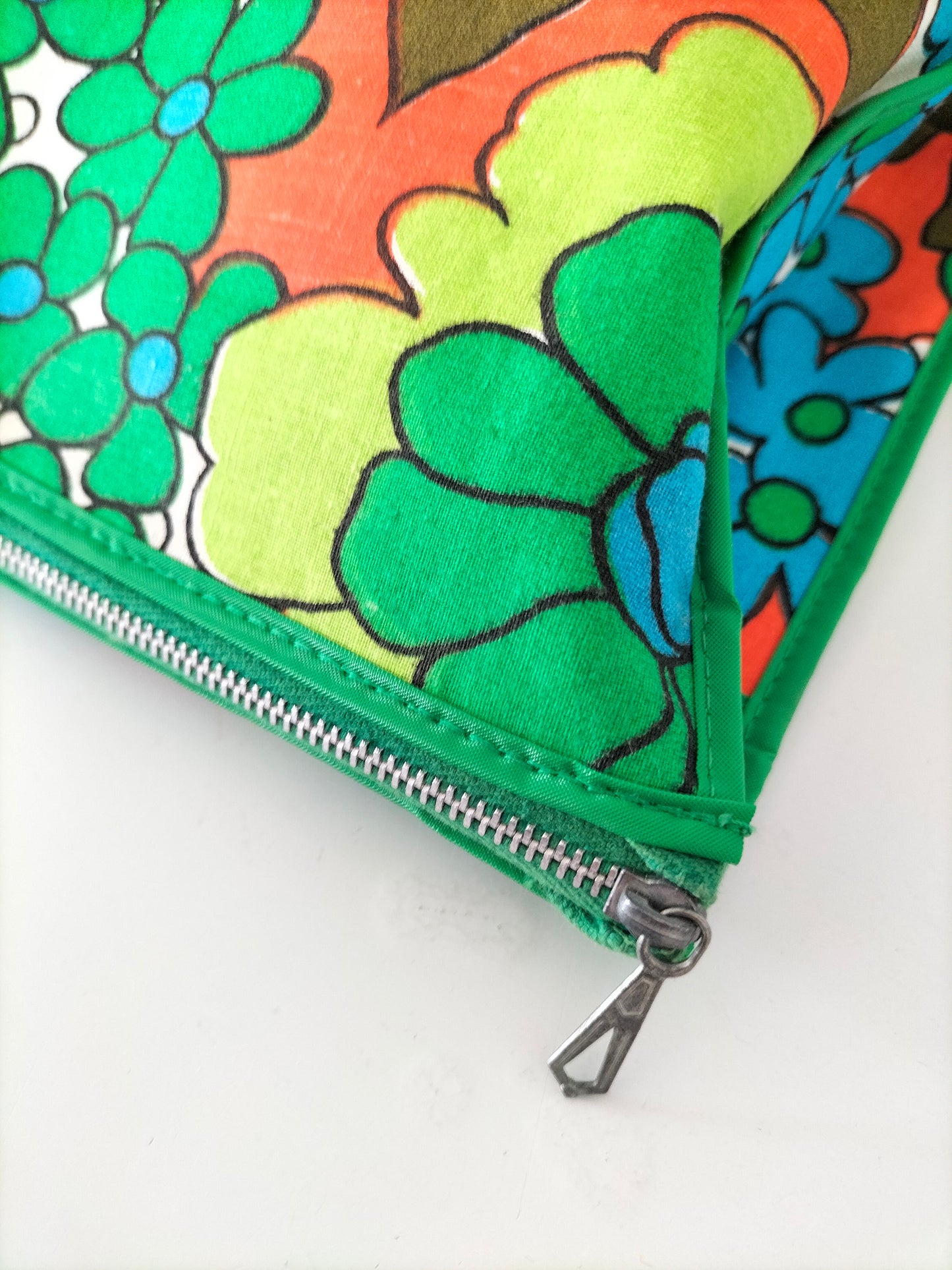 Grande trousse de toilette en tissu