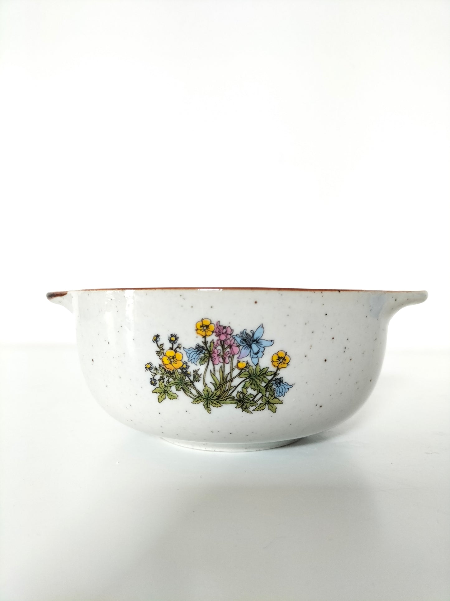 Bol à oreilles décor fleuri