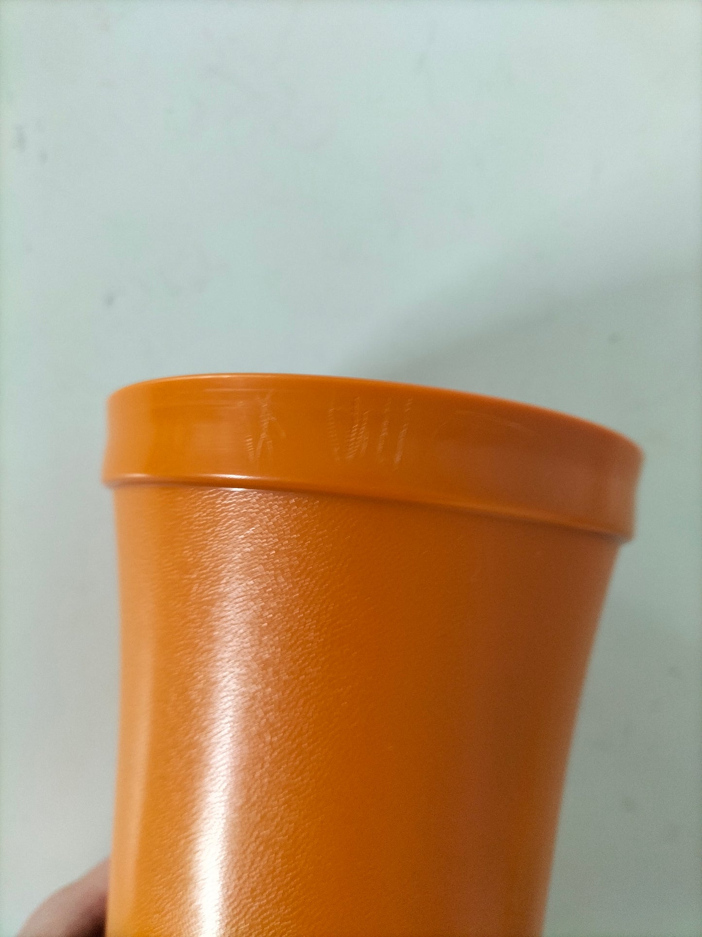 Shaker vintage Tupperware