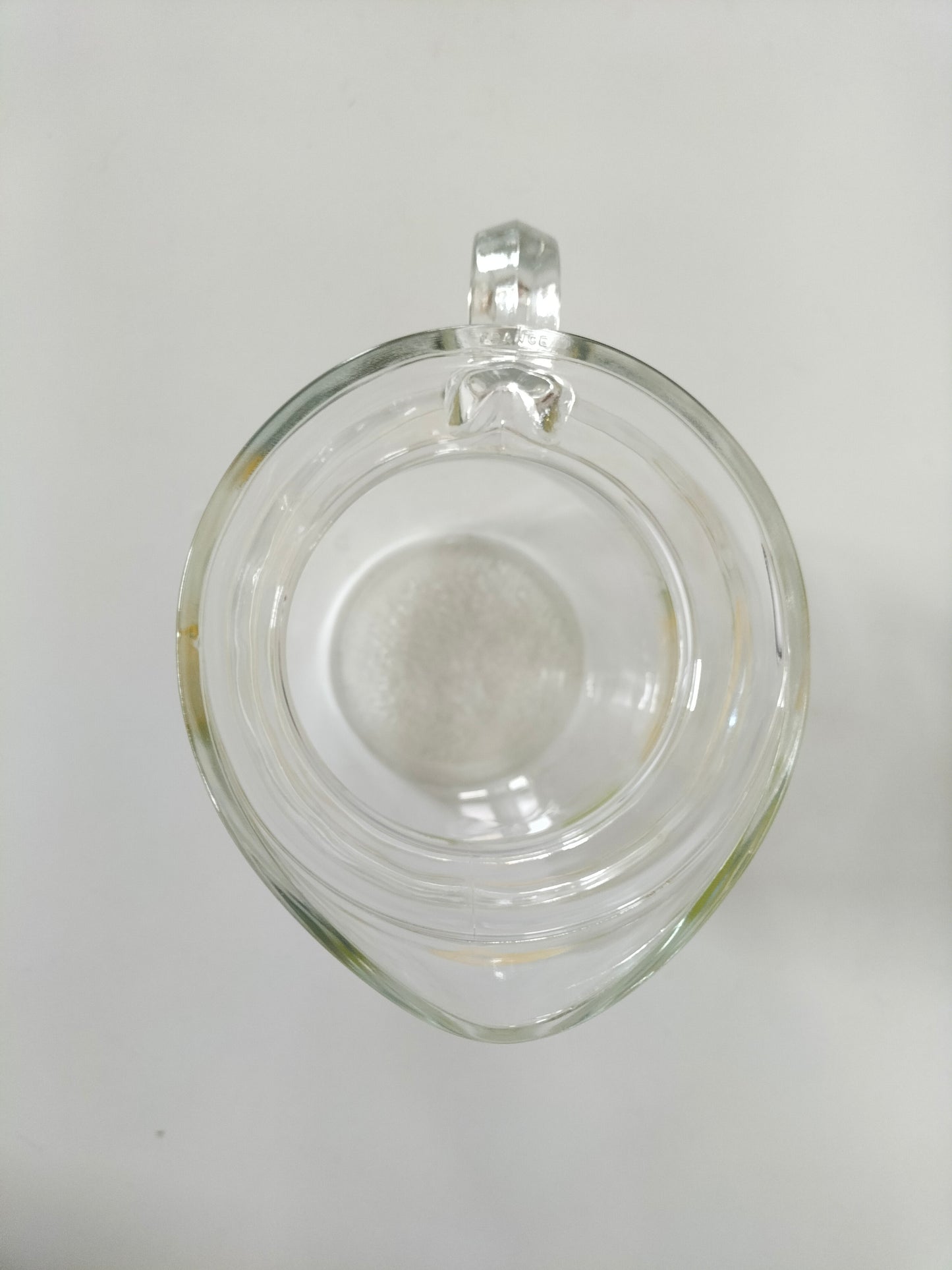 Carafe/ pichet en verre