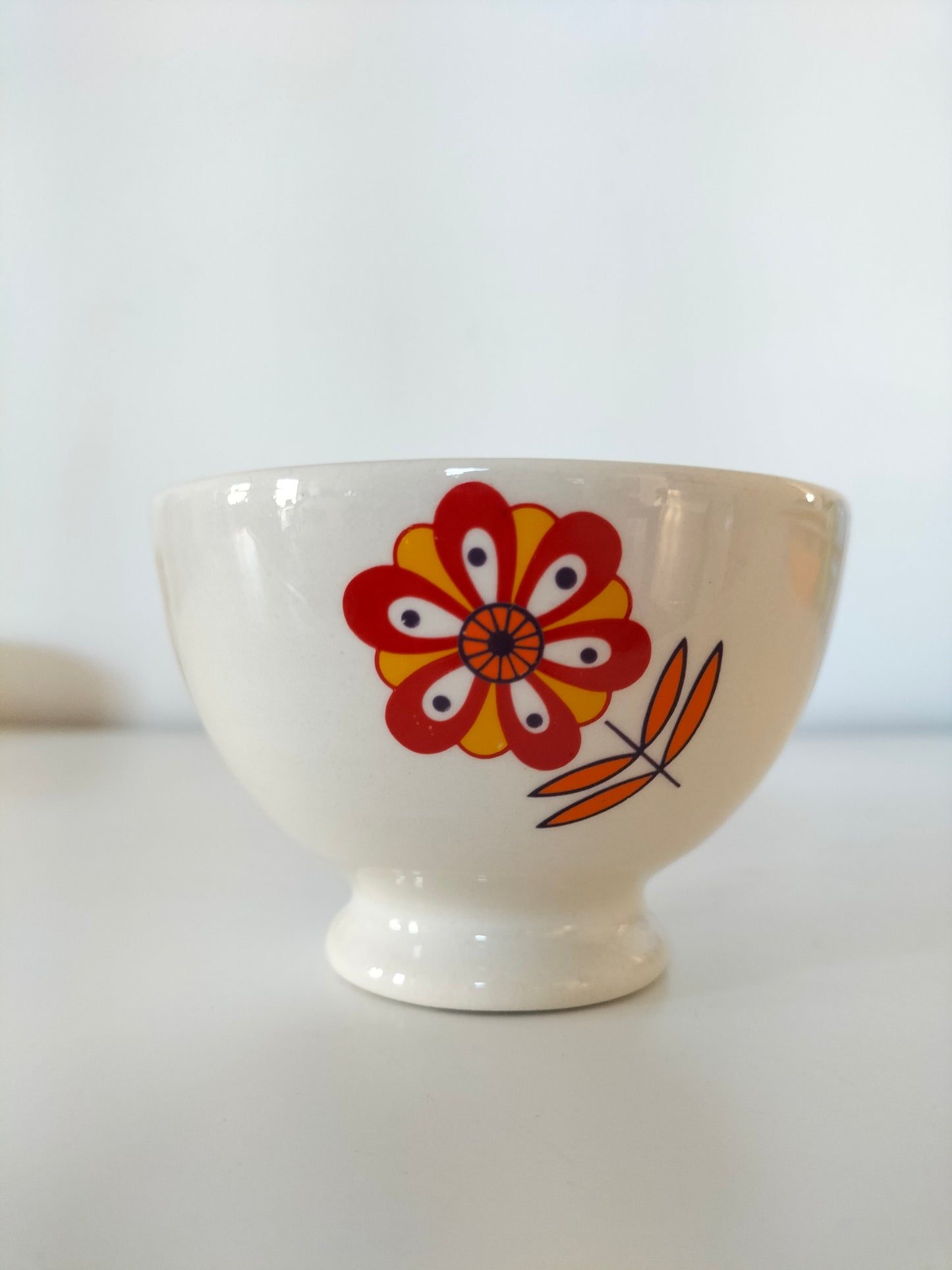 Petit bol Boch " 3 fleurs " au choix