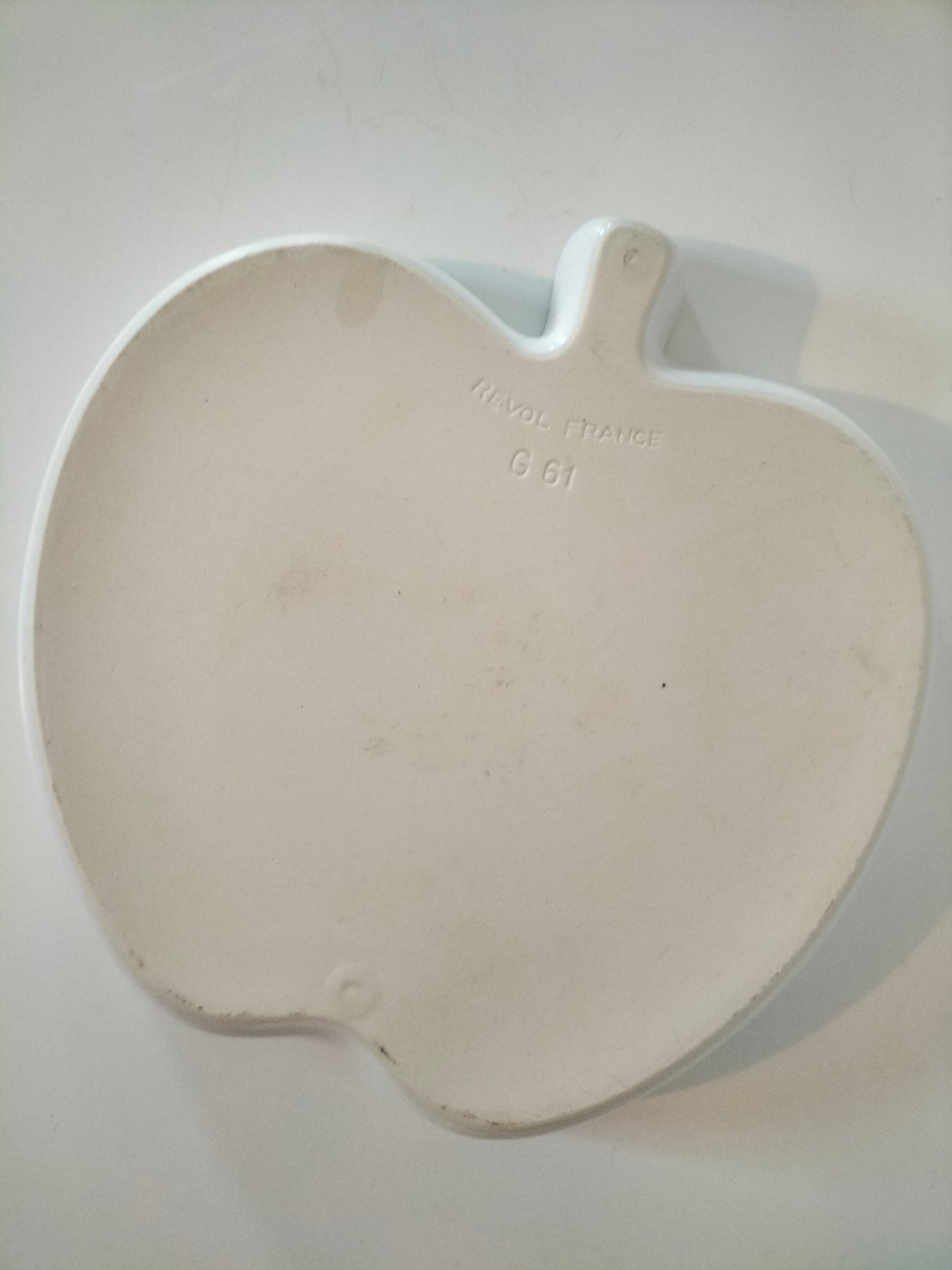 Grand plat four/ corbeille forme pomme Revol France