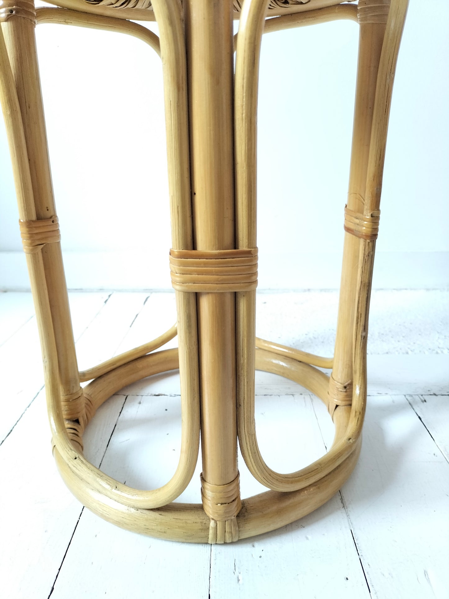 Sellette vintage en rotin