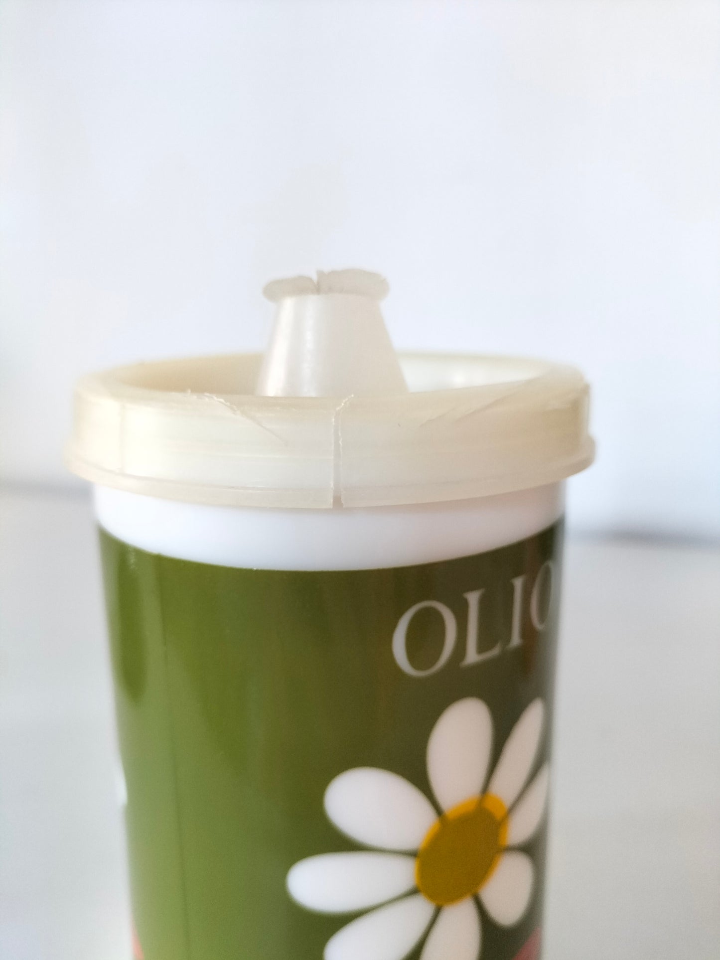 Huilier ou salière en opaline au choix