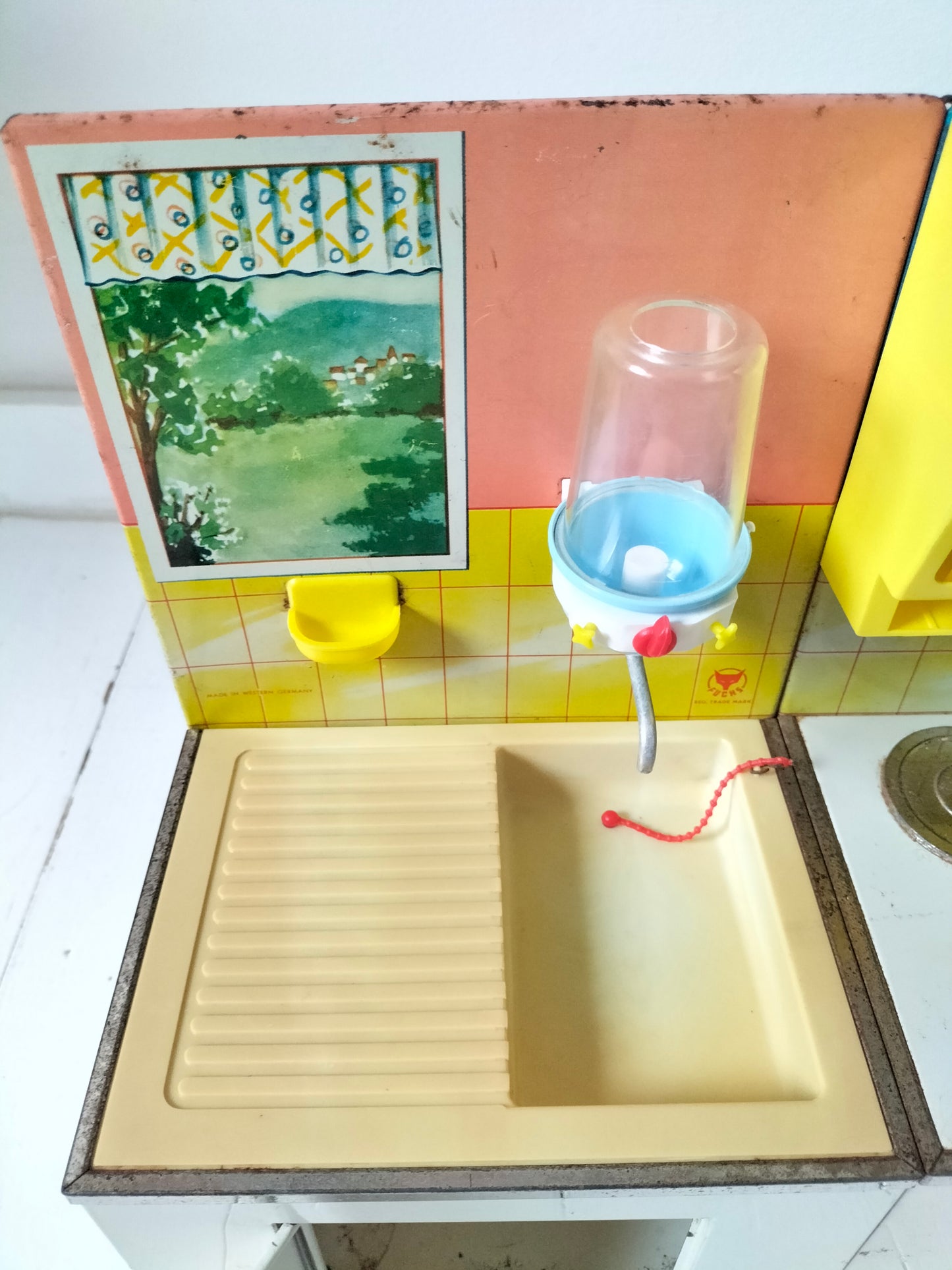 Cuisine miniature en tôle/ jouet Martin Fuchs West Germany pour VIRGINIE
