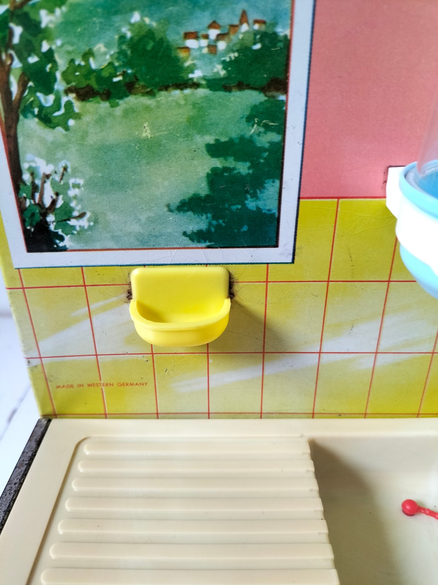 Cuisine miniature en tôle/ jouet Martin Fuchs West Germany pour VIRGINIE