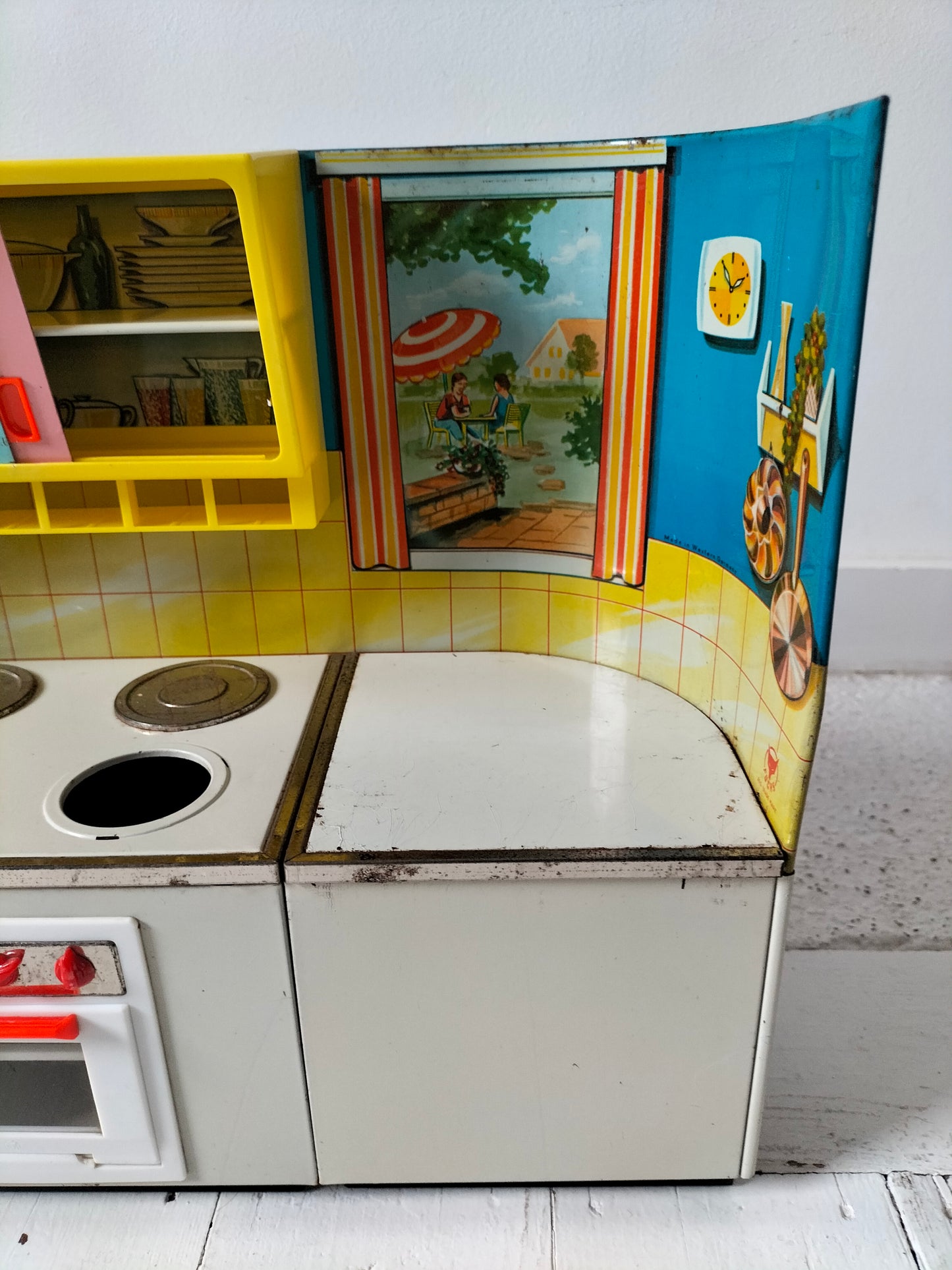 Cuisine miniature en tôle/ jouet Martin Fuchs West Germany pour VIRGINIE