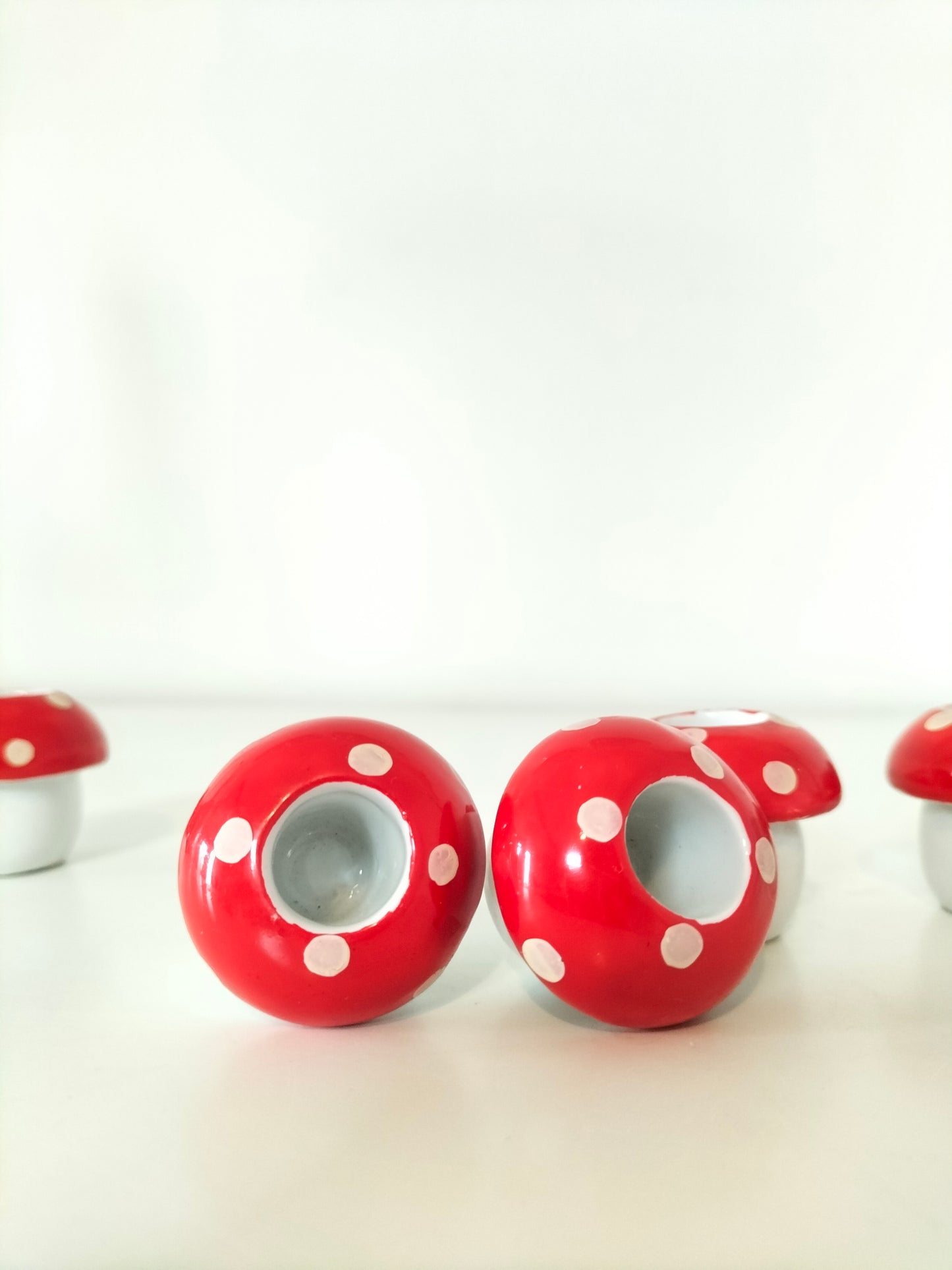 Duo de mini-bougeoirs champignon en porcelaine