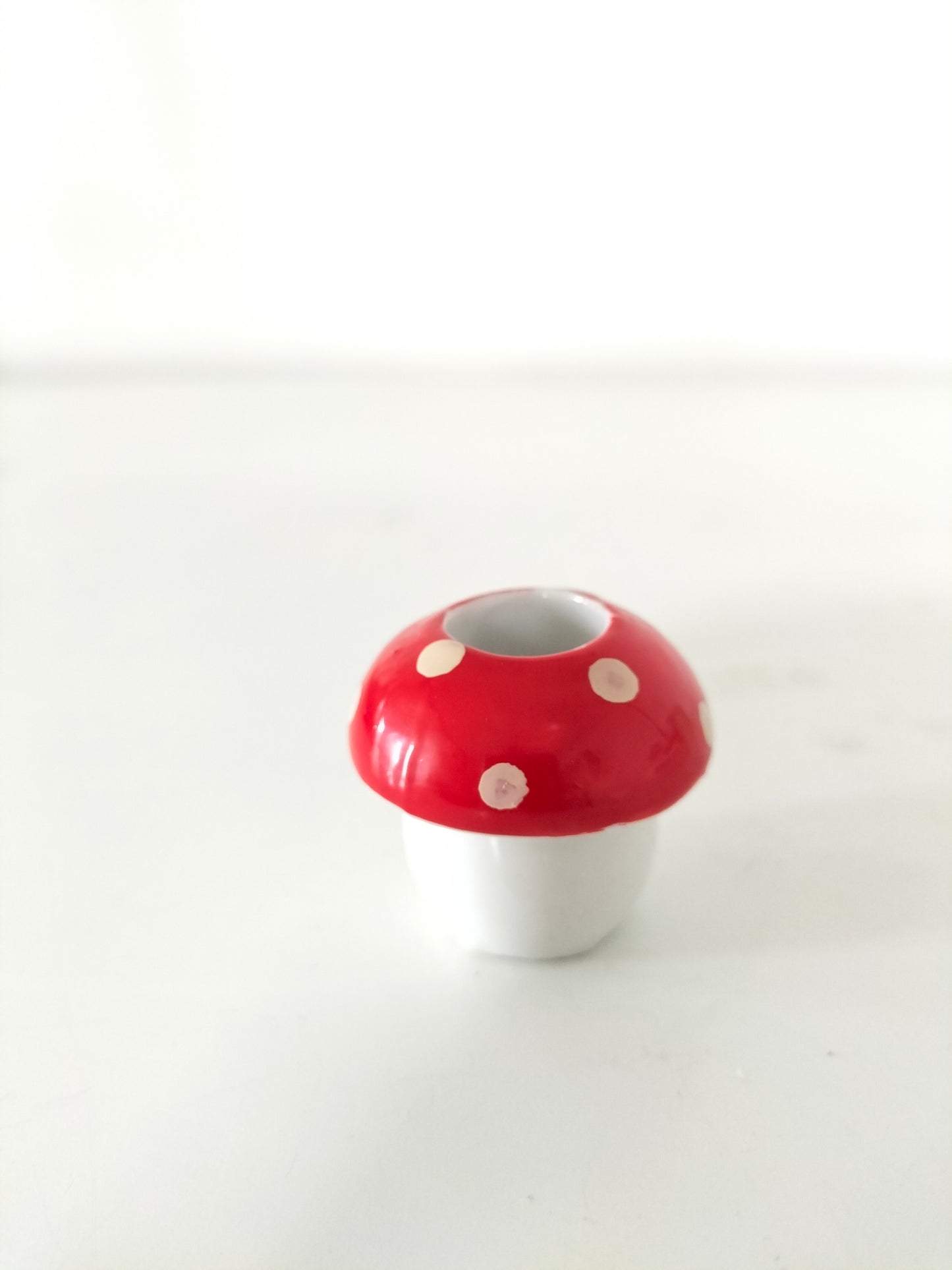 Duo de mini-bougeoirs champignon en porcelaine