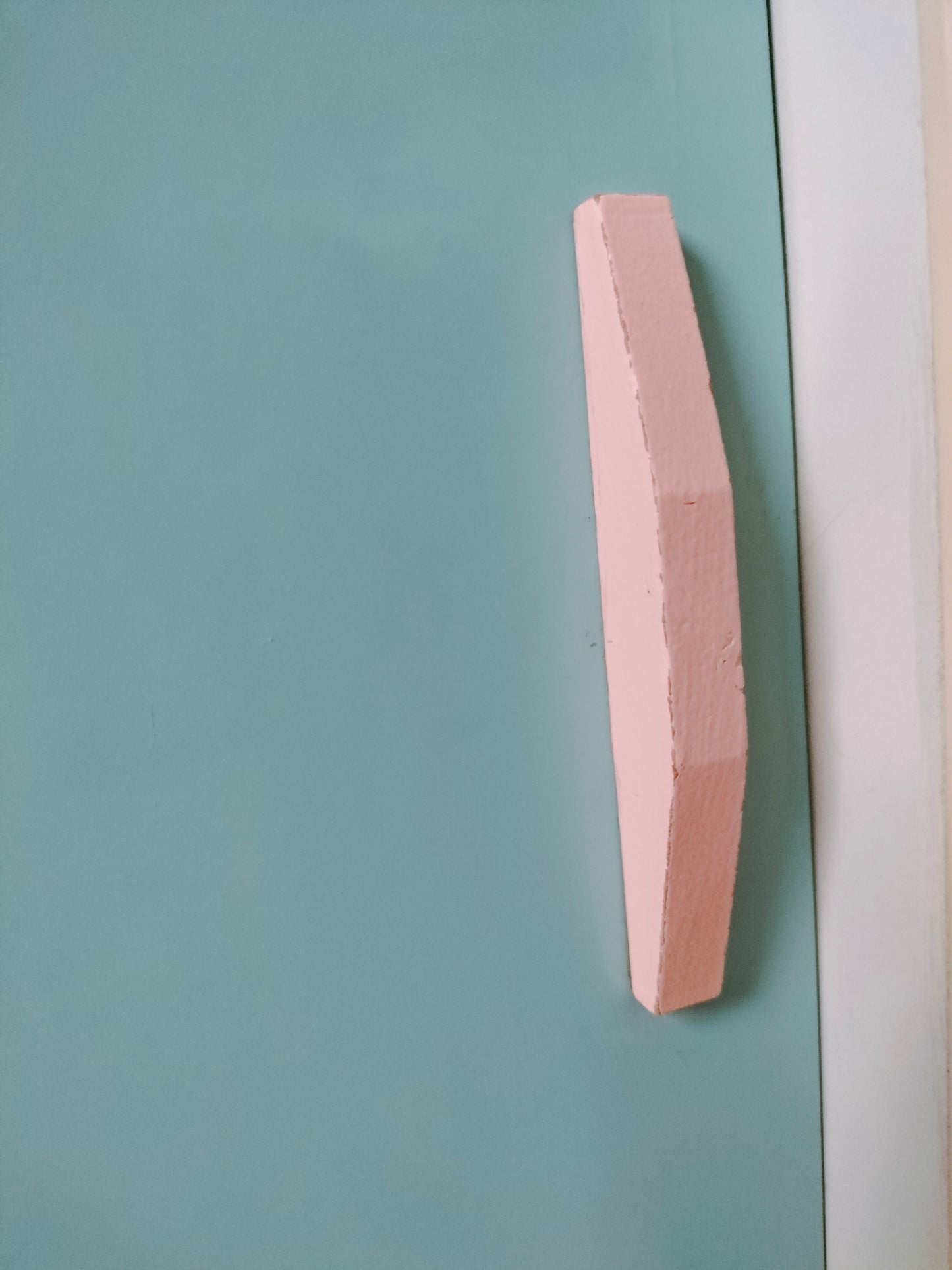 Garde-robe/ armoire/ meuble de poupée en bois 50-60's