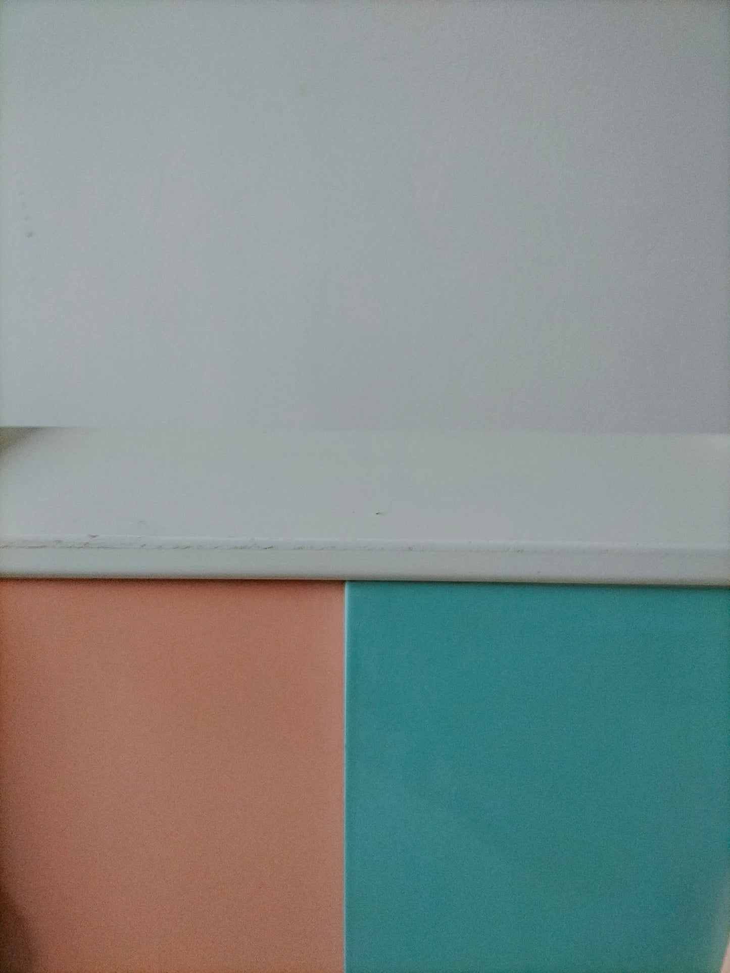 Garde-robe/ armoire/ meuble de poupée en bois 50-60's