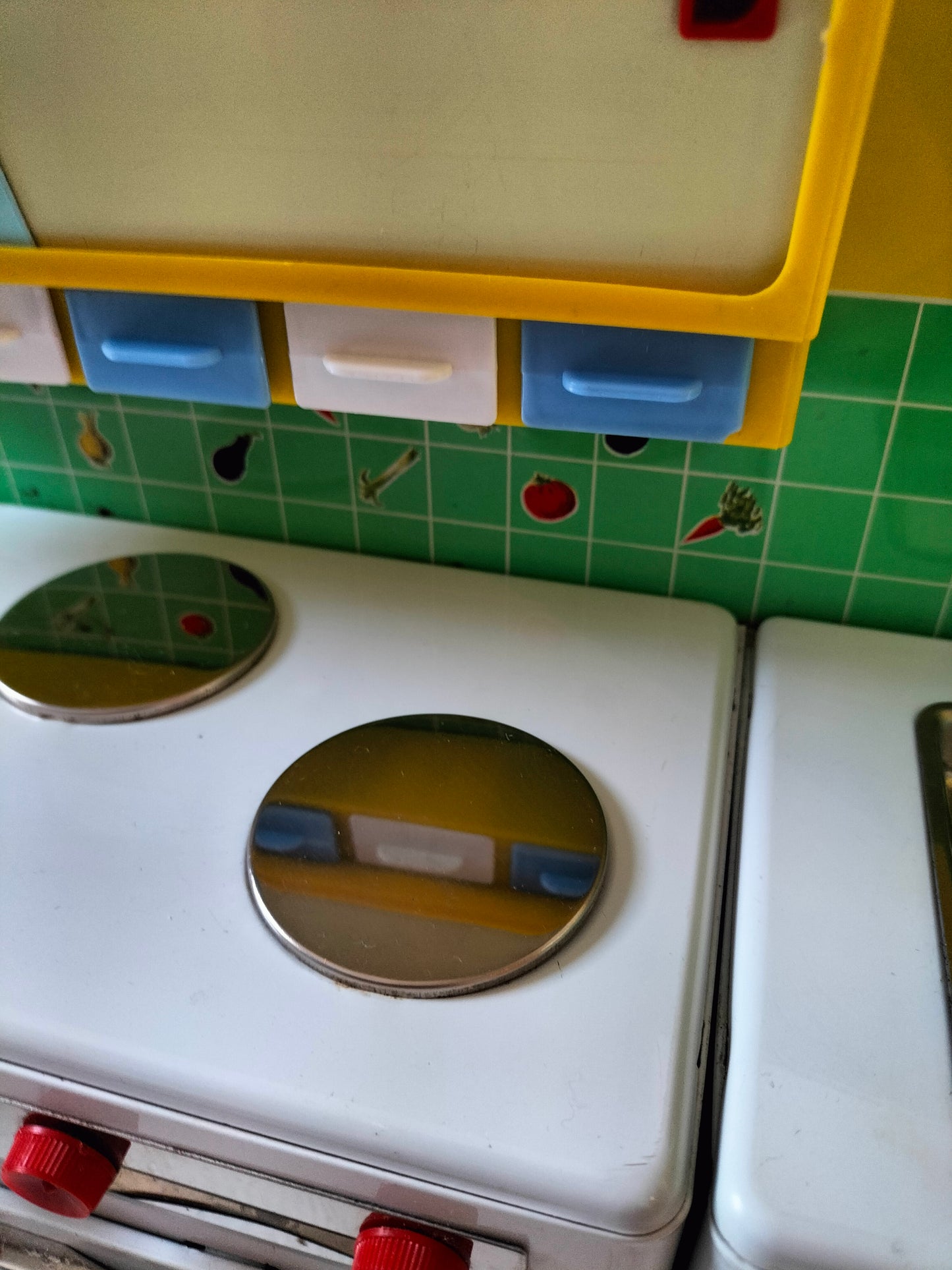 Cuisine miniature en tôle Punch par Atmega made in France