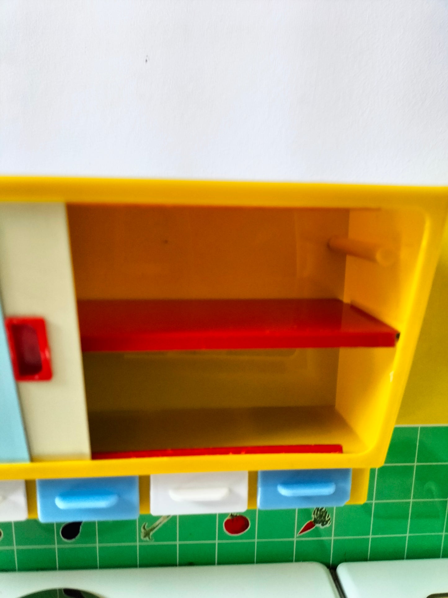 Cuisine miniature en tôle Punch par Atmega made in France