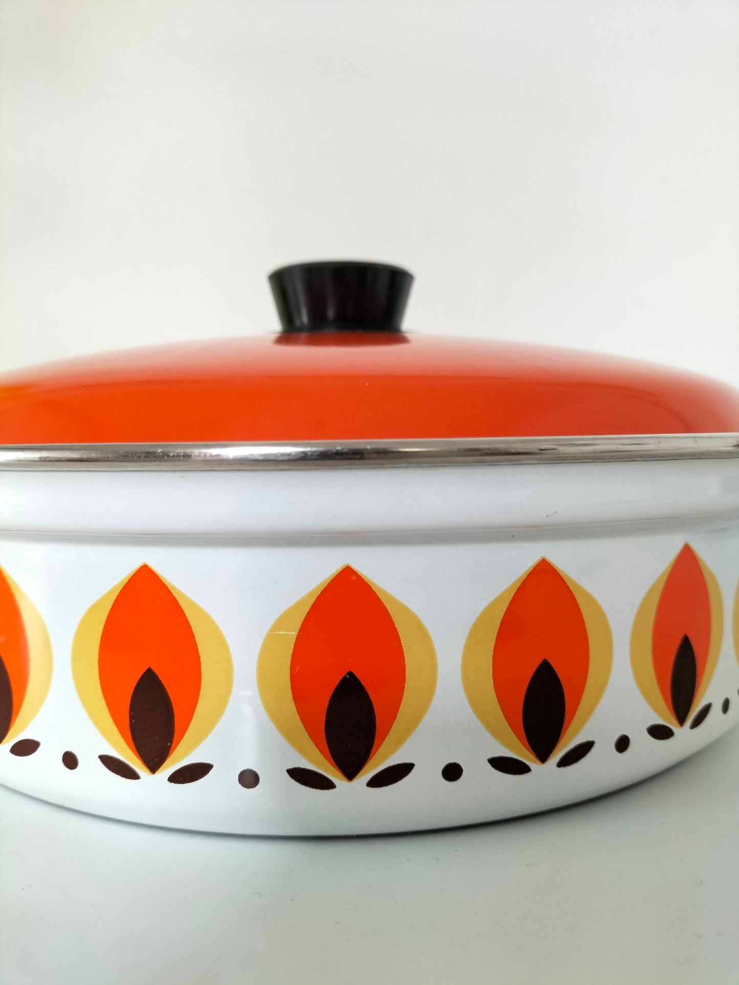 Casserole/ poêle/ sauteuse émaillée
