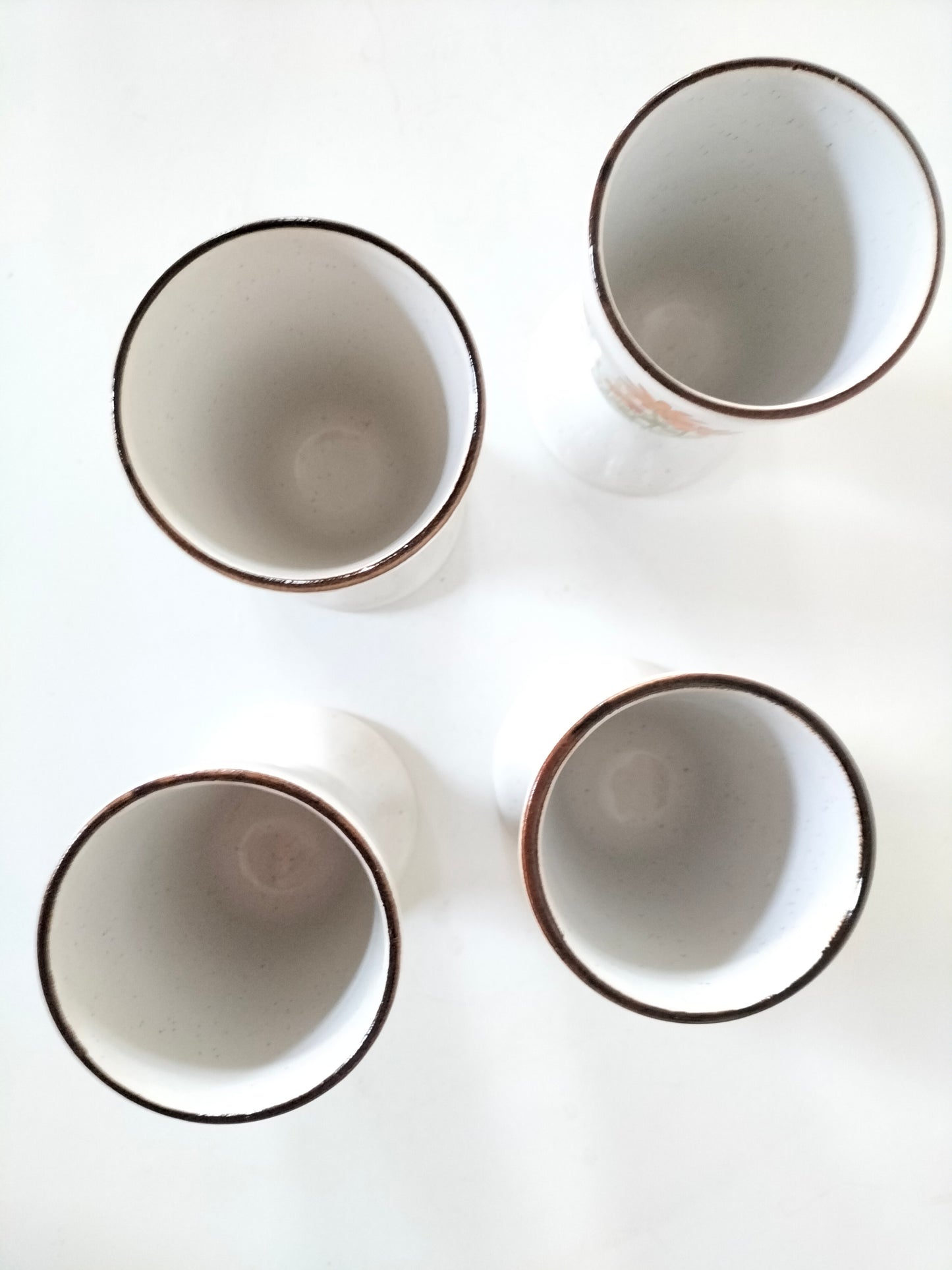 Ensemble de 4 mazagrans en grès