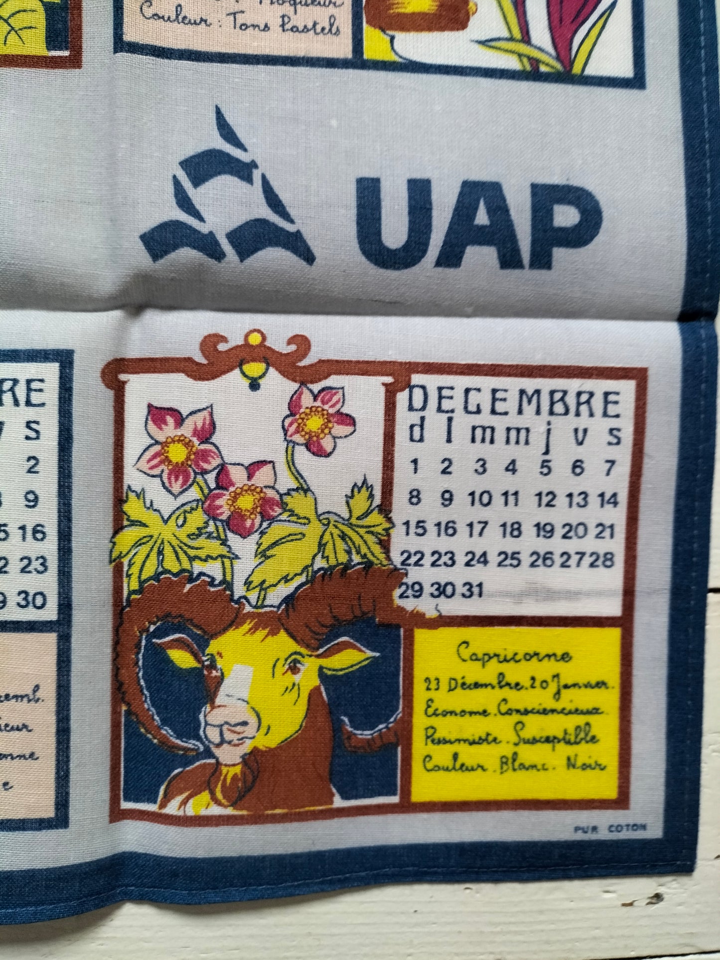 Torchon calendrier 1985
