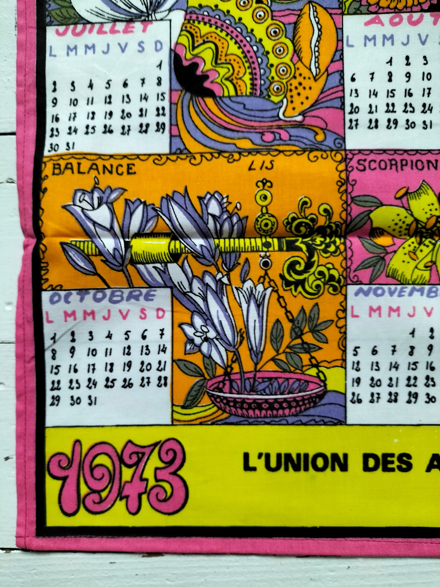 Torchon calendrier 1973