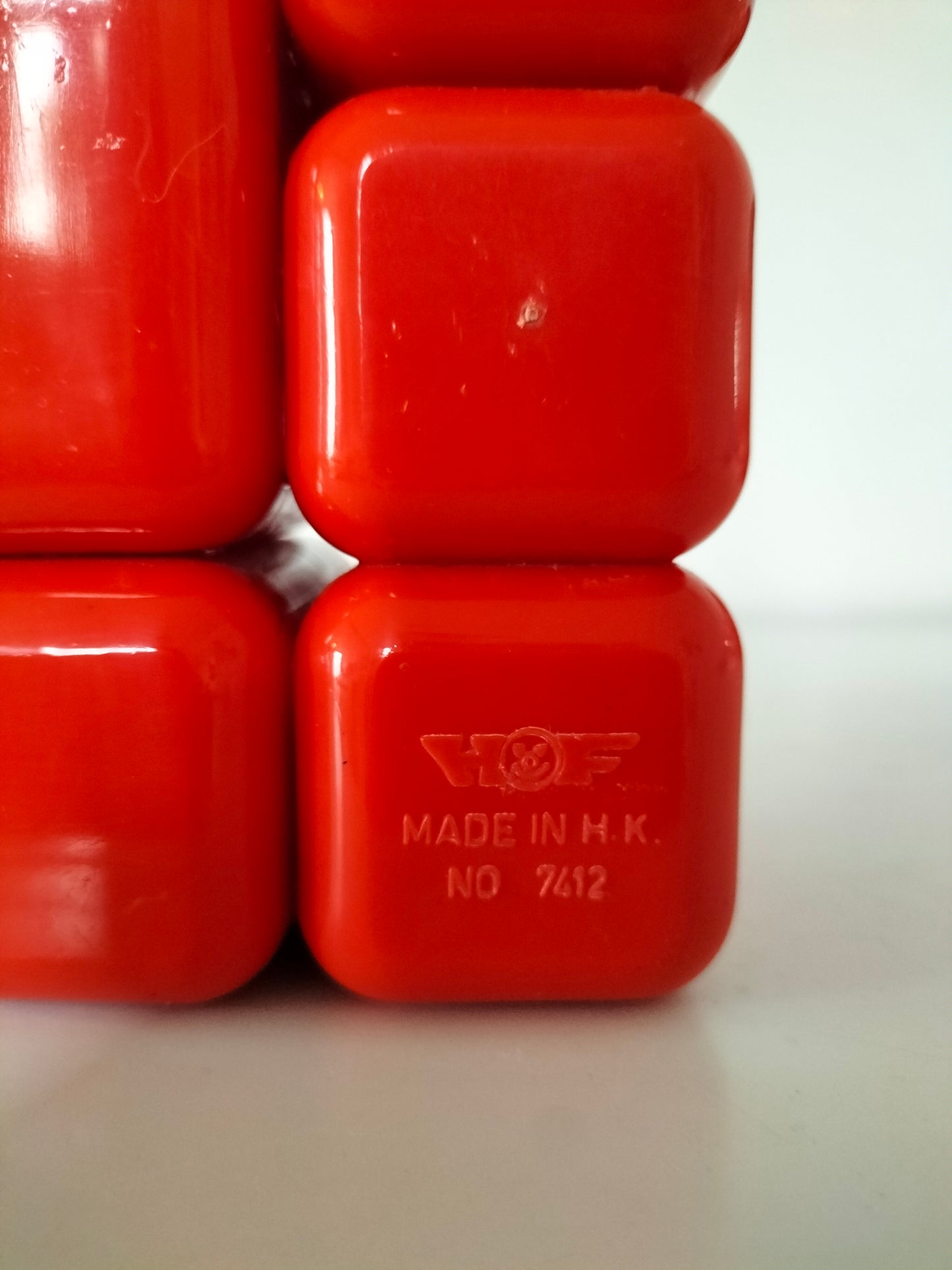 Organisateur de bureau en plastique made in Hong-Kong