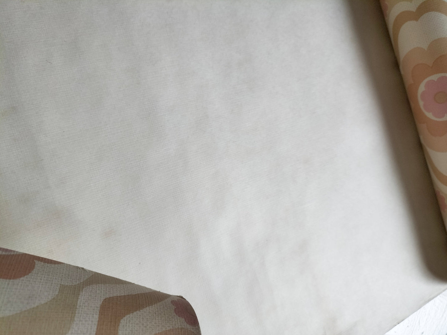 Rouleau de papier peint à l'unité