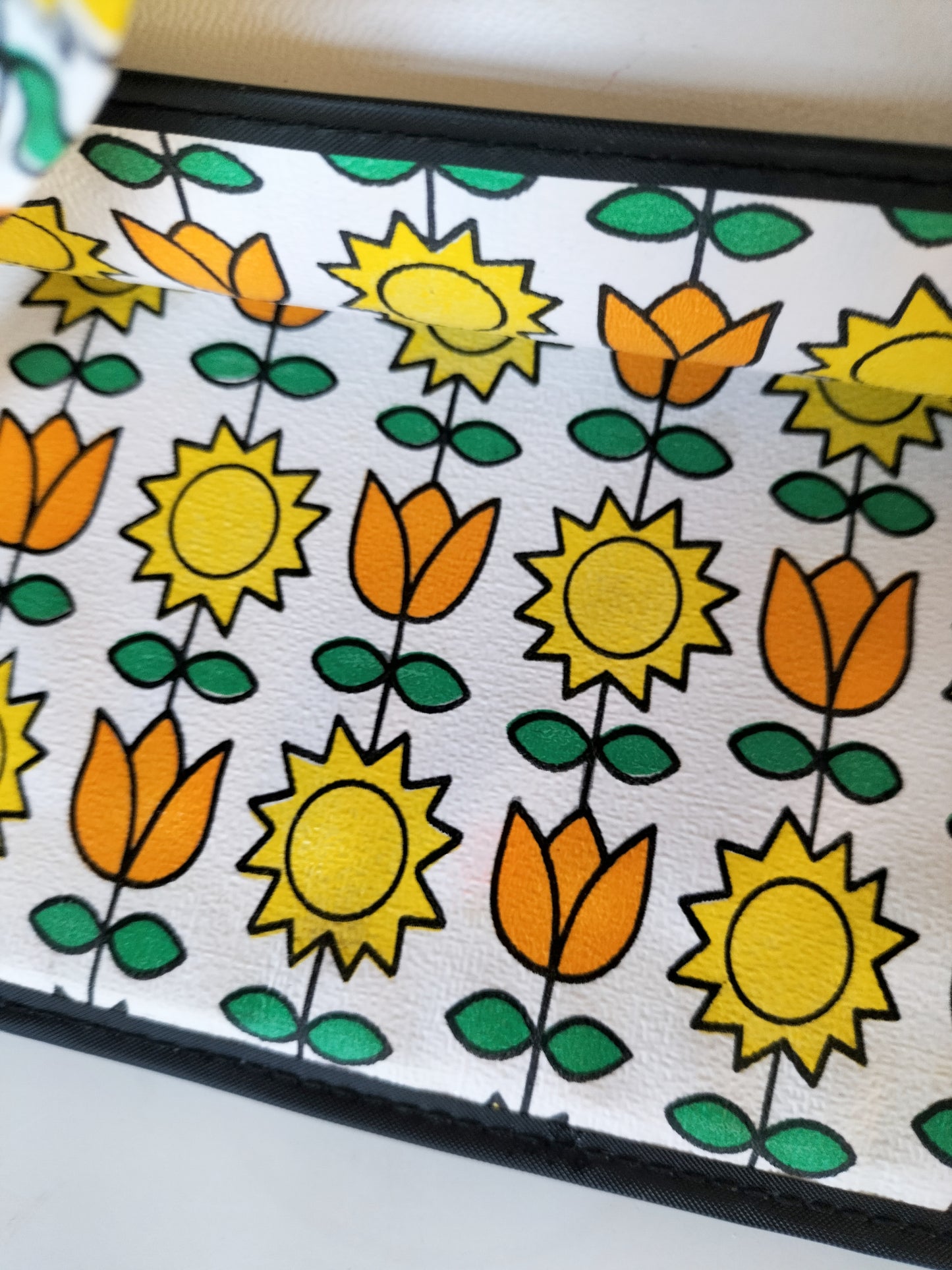 Rangement mural/ étagère en toile