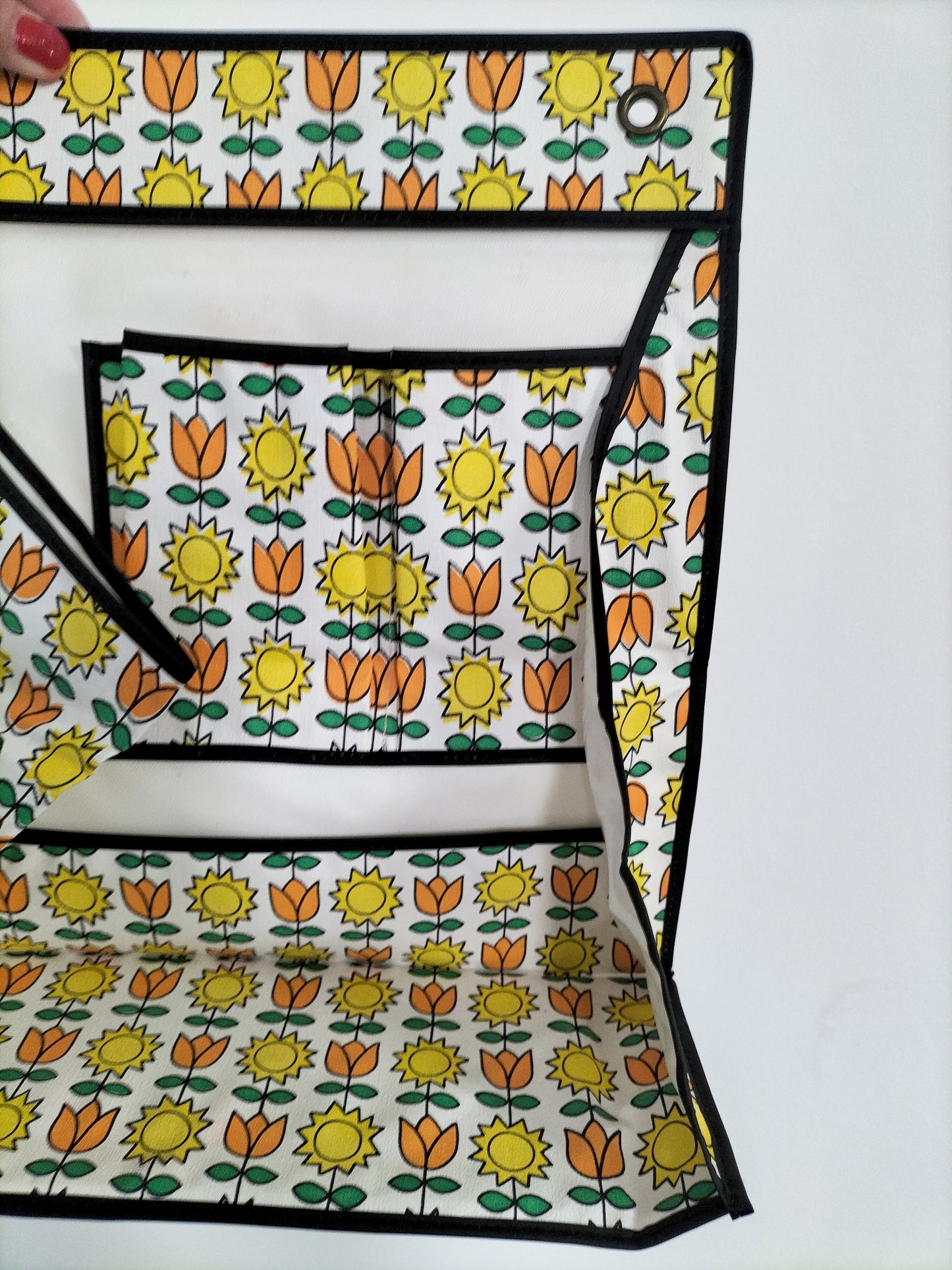Rangement mural/ étagère en toile