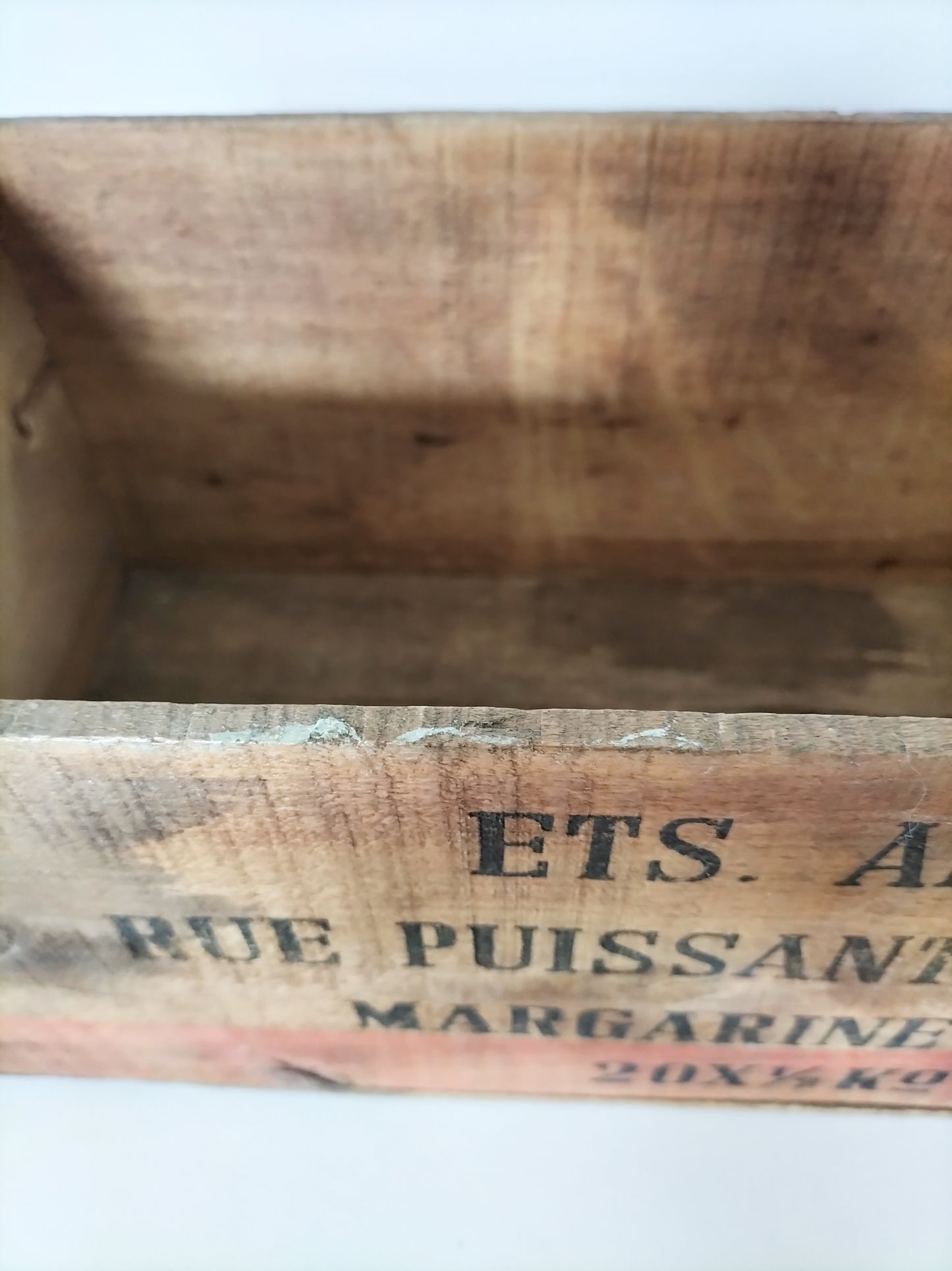 Caisse en bois vintage