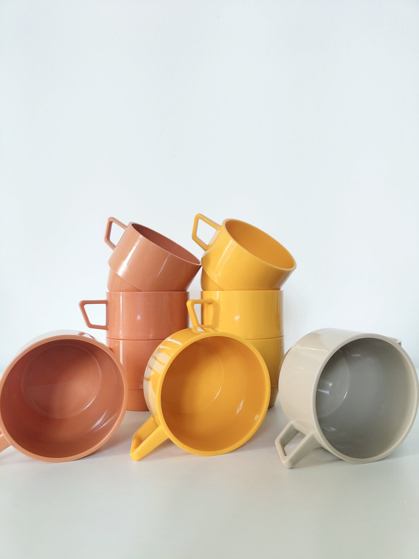 Duo de tasses en plastique