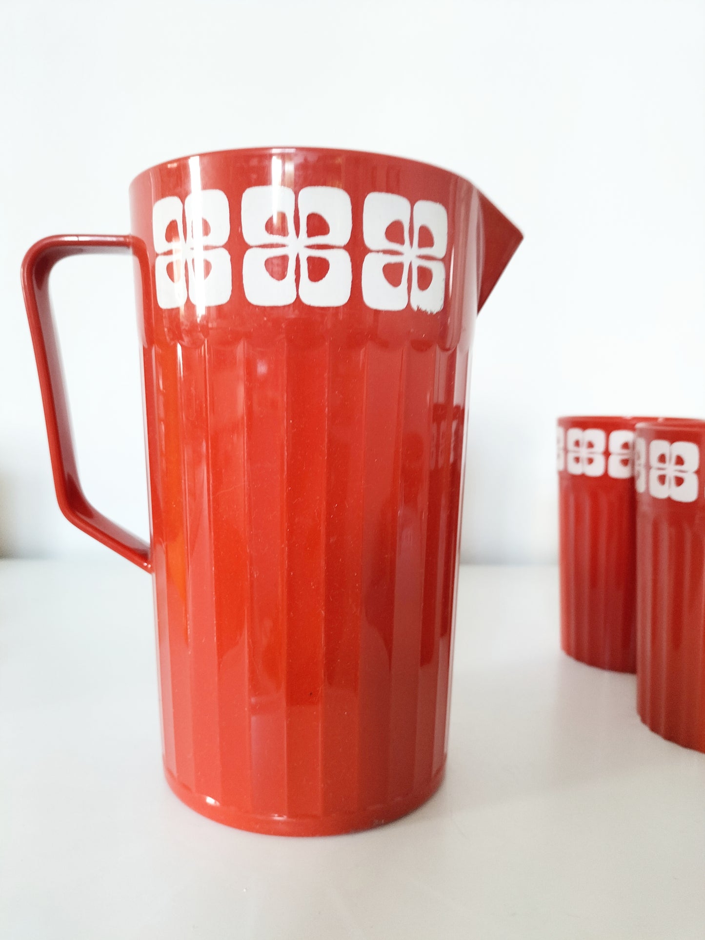 Set carafe et gobelets Cosmoplast