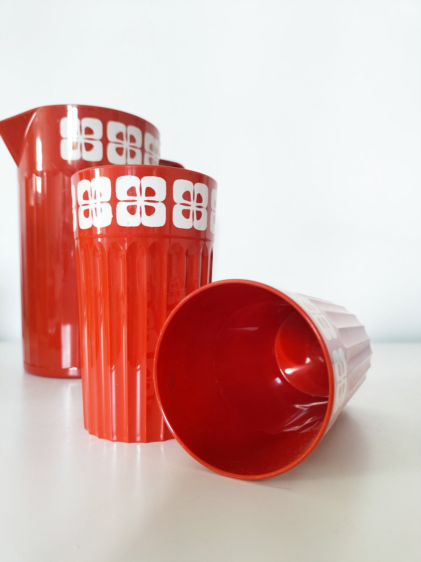 Set carafe et gobelets Cosmoplast