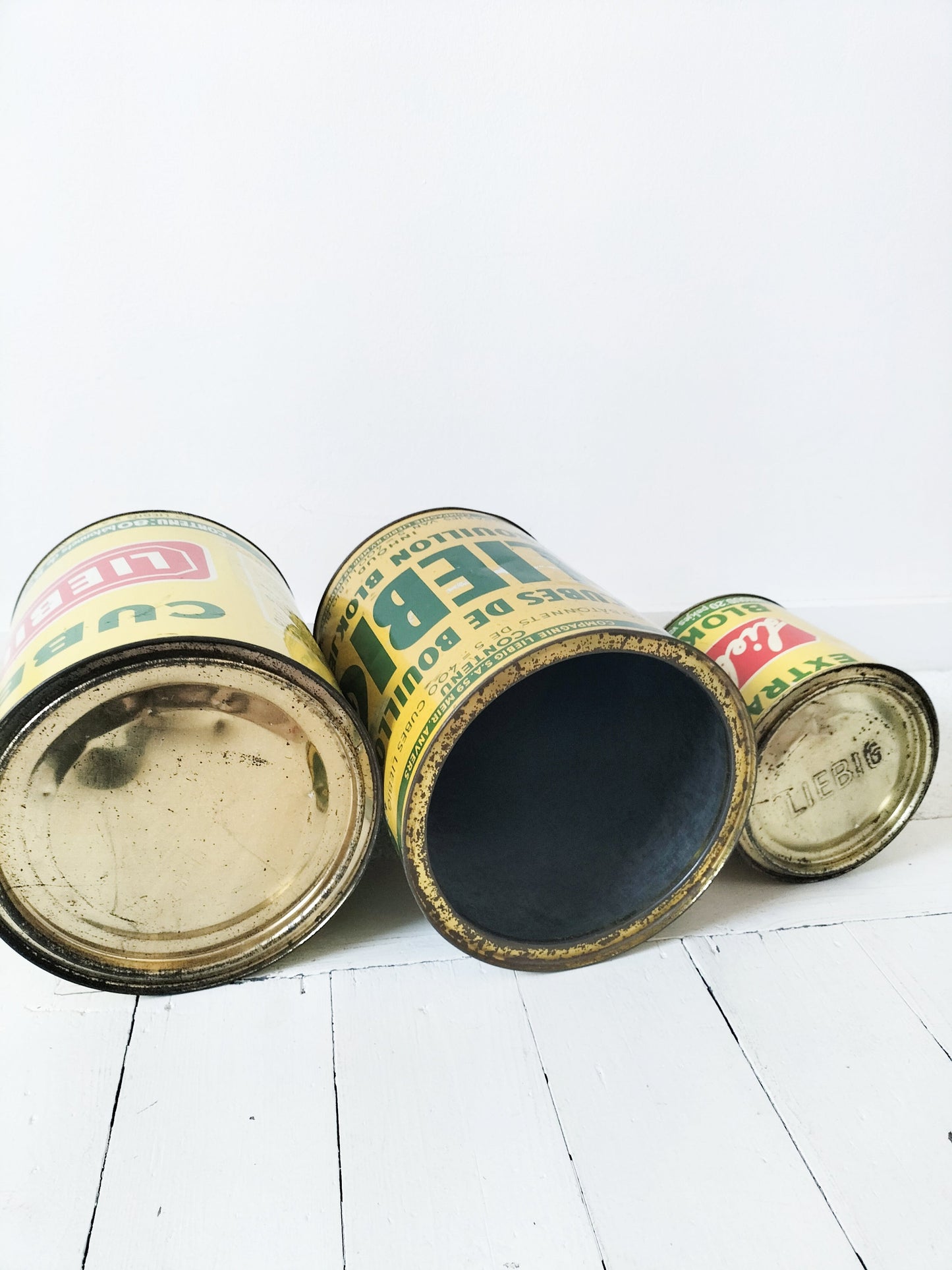 Ancienne boîte publicitaire Liebig au choix