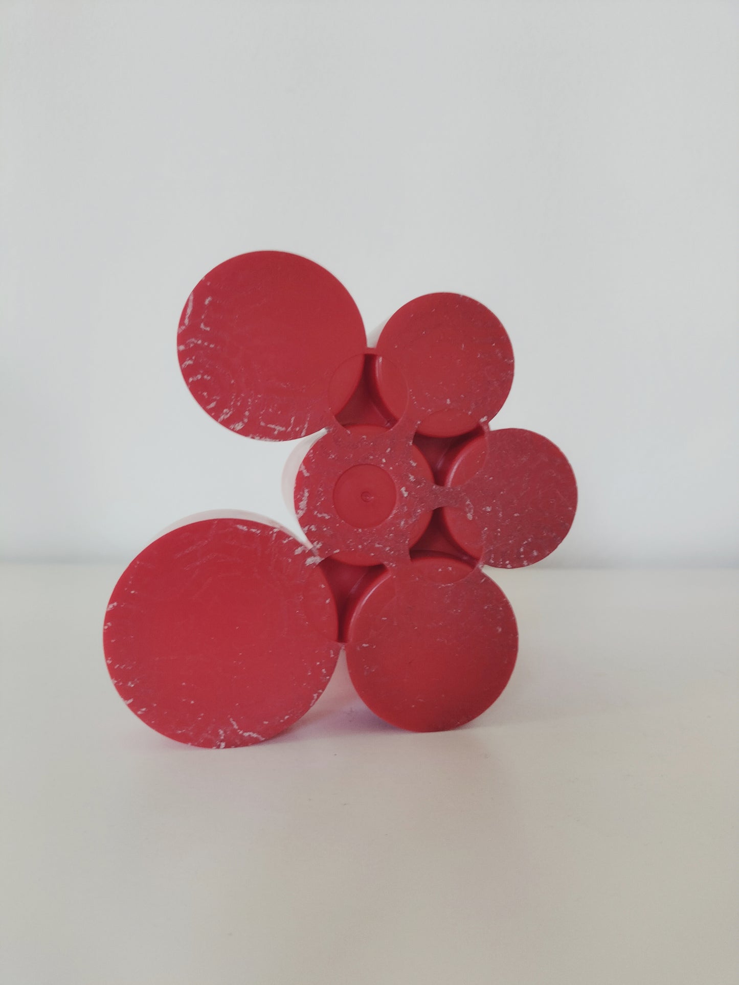 Organiseur de bureau en plastique rouge