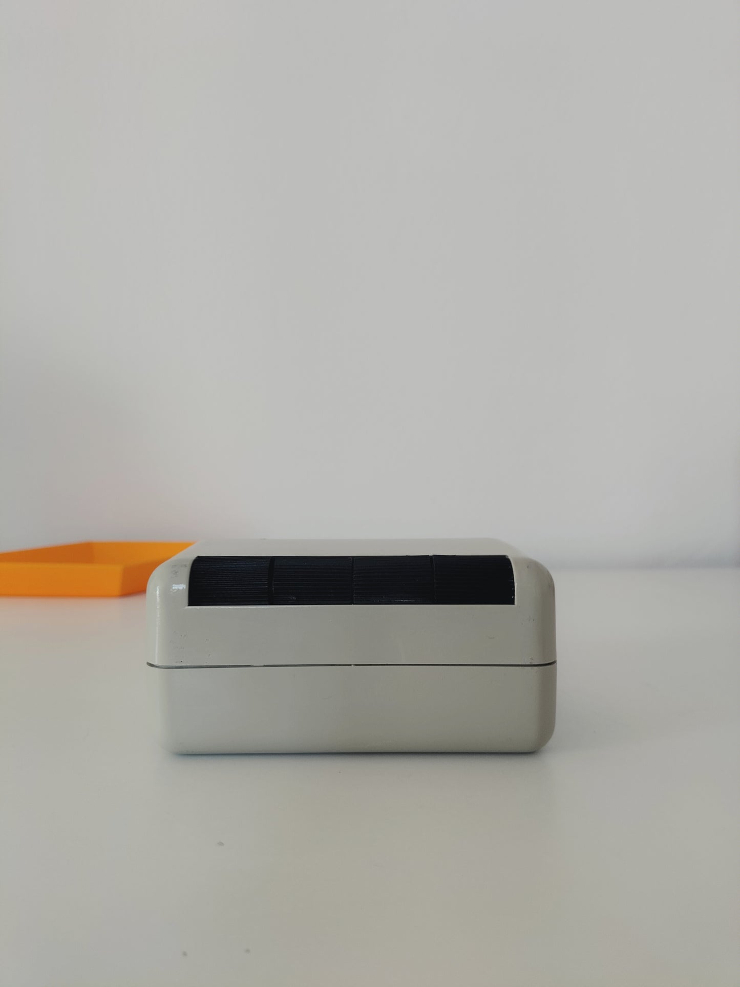 Calendrier perpétuel/ dateur ARLAC dati DBGM design Halm