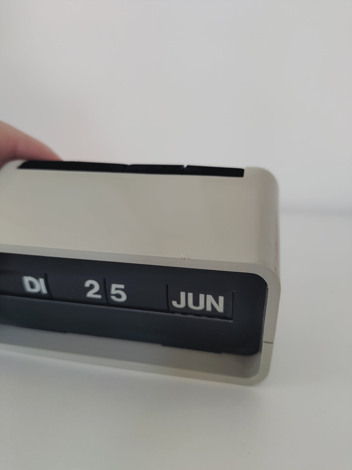 Calendrier perpétuel/ dateur ARLAC dati DBGM design Halm
