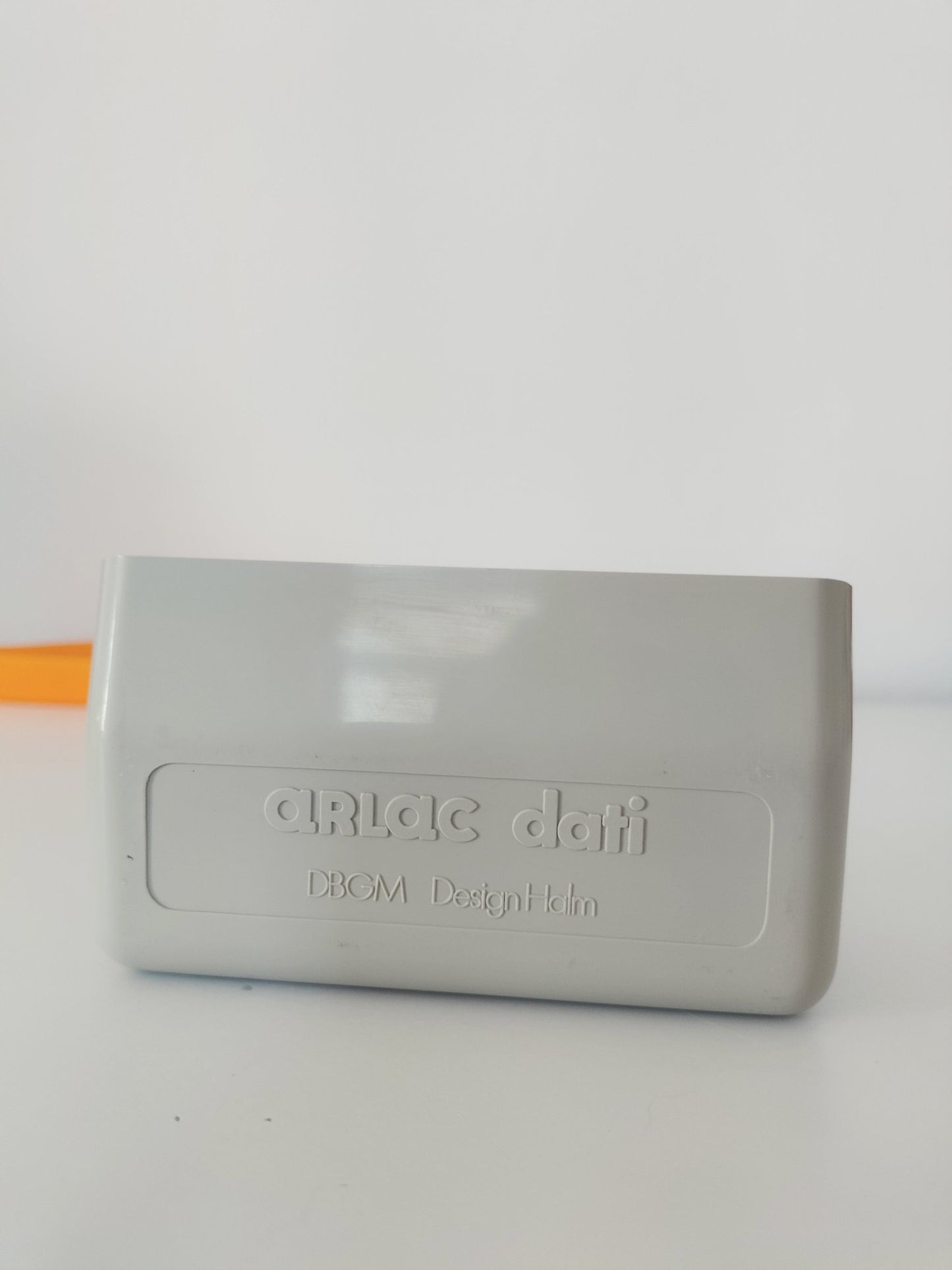 Calendrier perpétuel/ dateur ARLAC dati DBGM design Halm