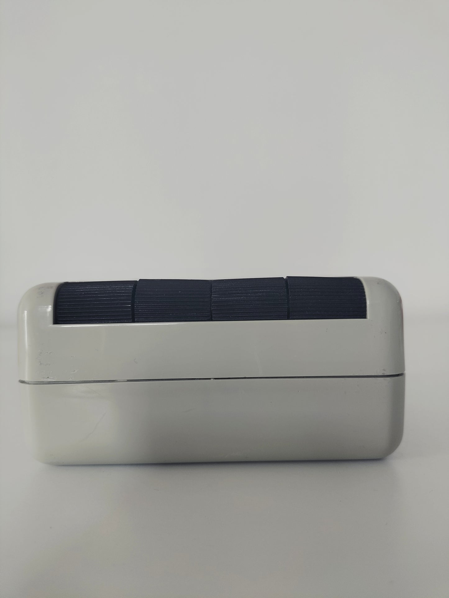 Calendrier perpétuel/ dateur ARLAC dati DBGM design Halm