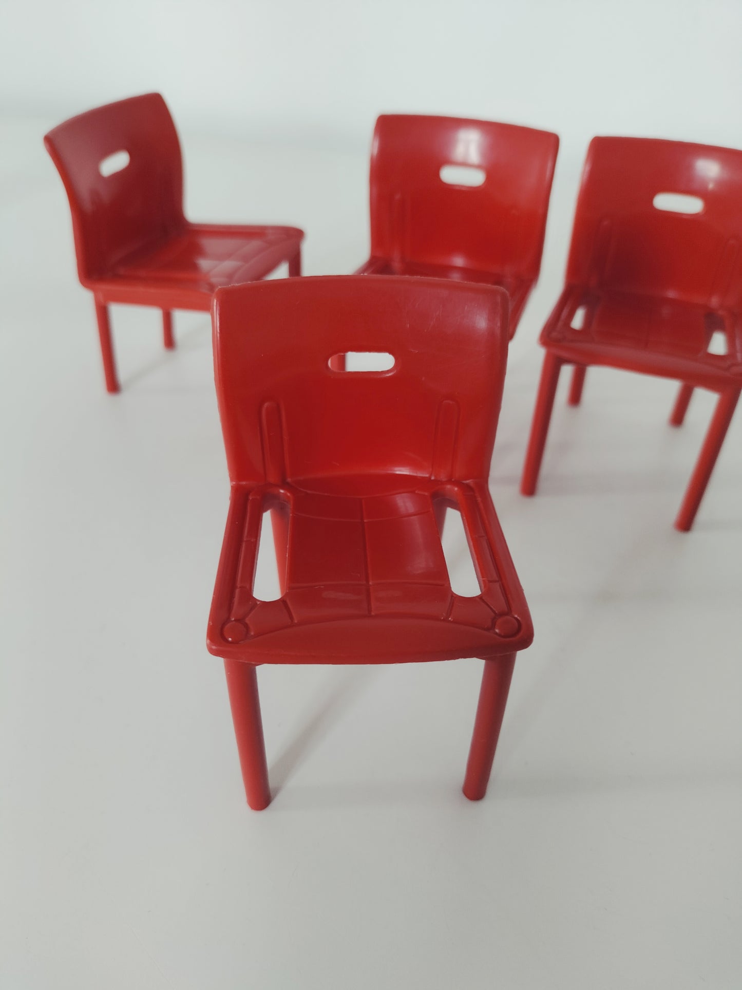 Chaise miniature 4870 Anna Castelli Ferrieri Kartell à l'unité