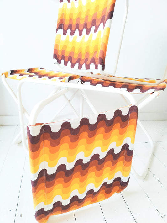 Tabouret pliable à l'unité