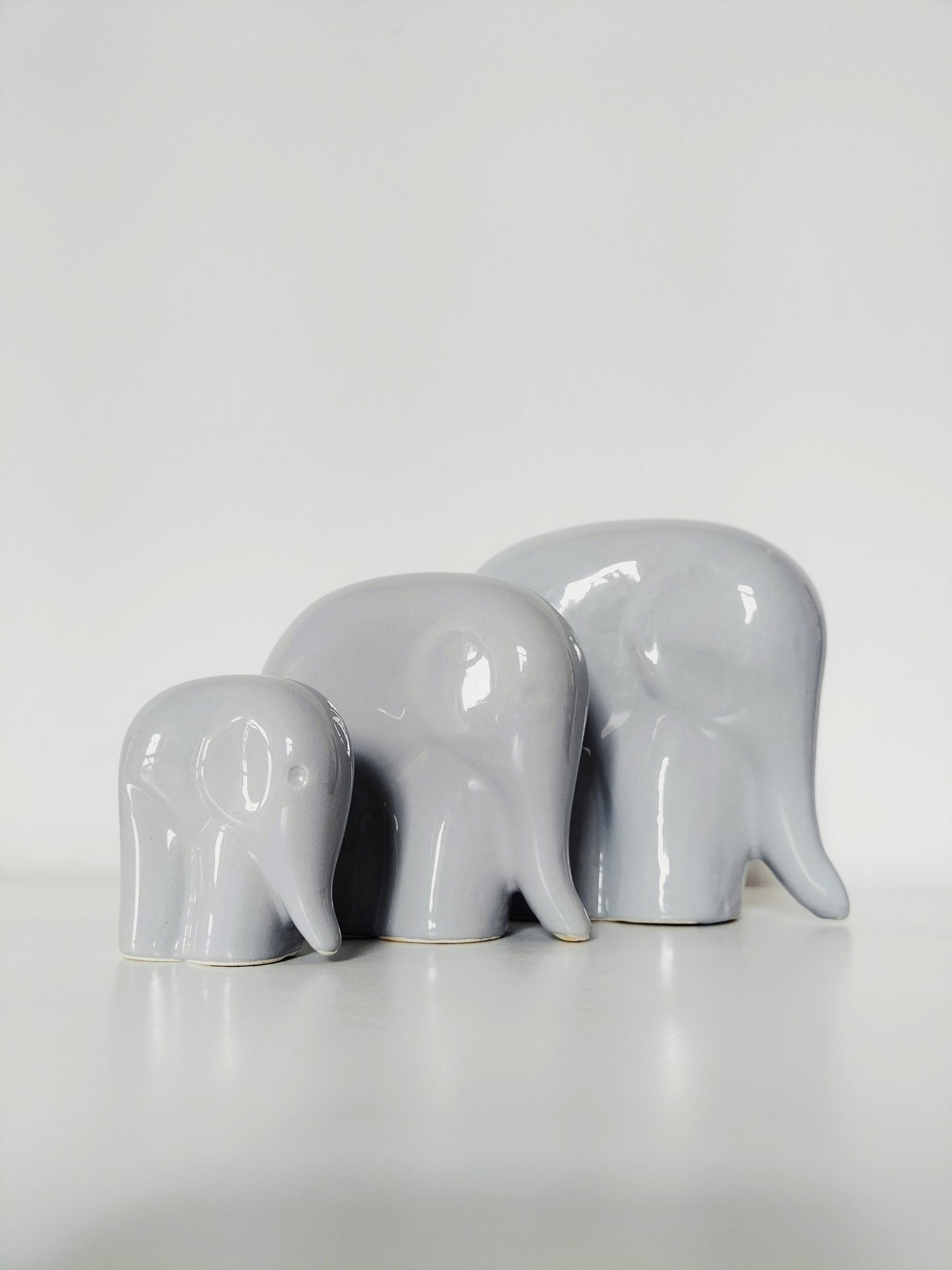 Trio d'éléphants en céramique